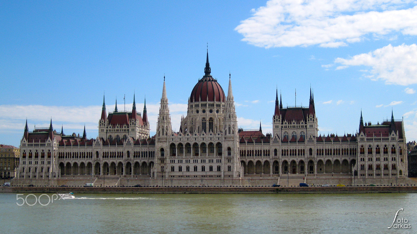 Canon PowerShot A3100 IS sample photo. Hungarian parliament photography