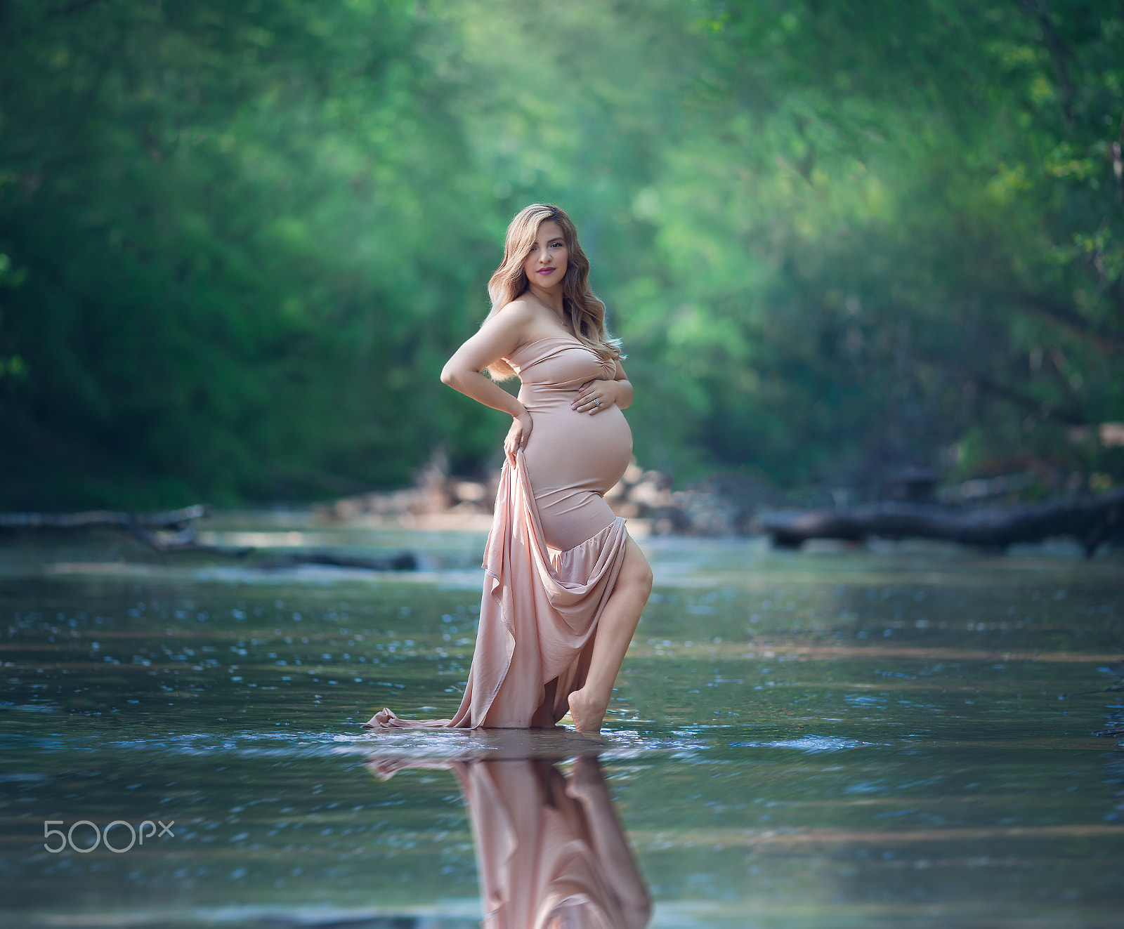 Canon EOS 6D + Canon EF 135mm F2L USM sample photo. Expecting photography