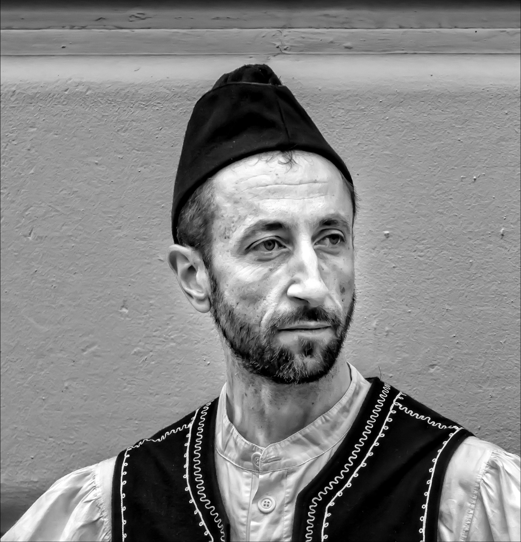 Canon EOS 60D sample photo. Greek independence day nyc 2017 man in traditional dress photography