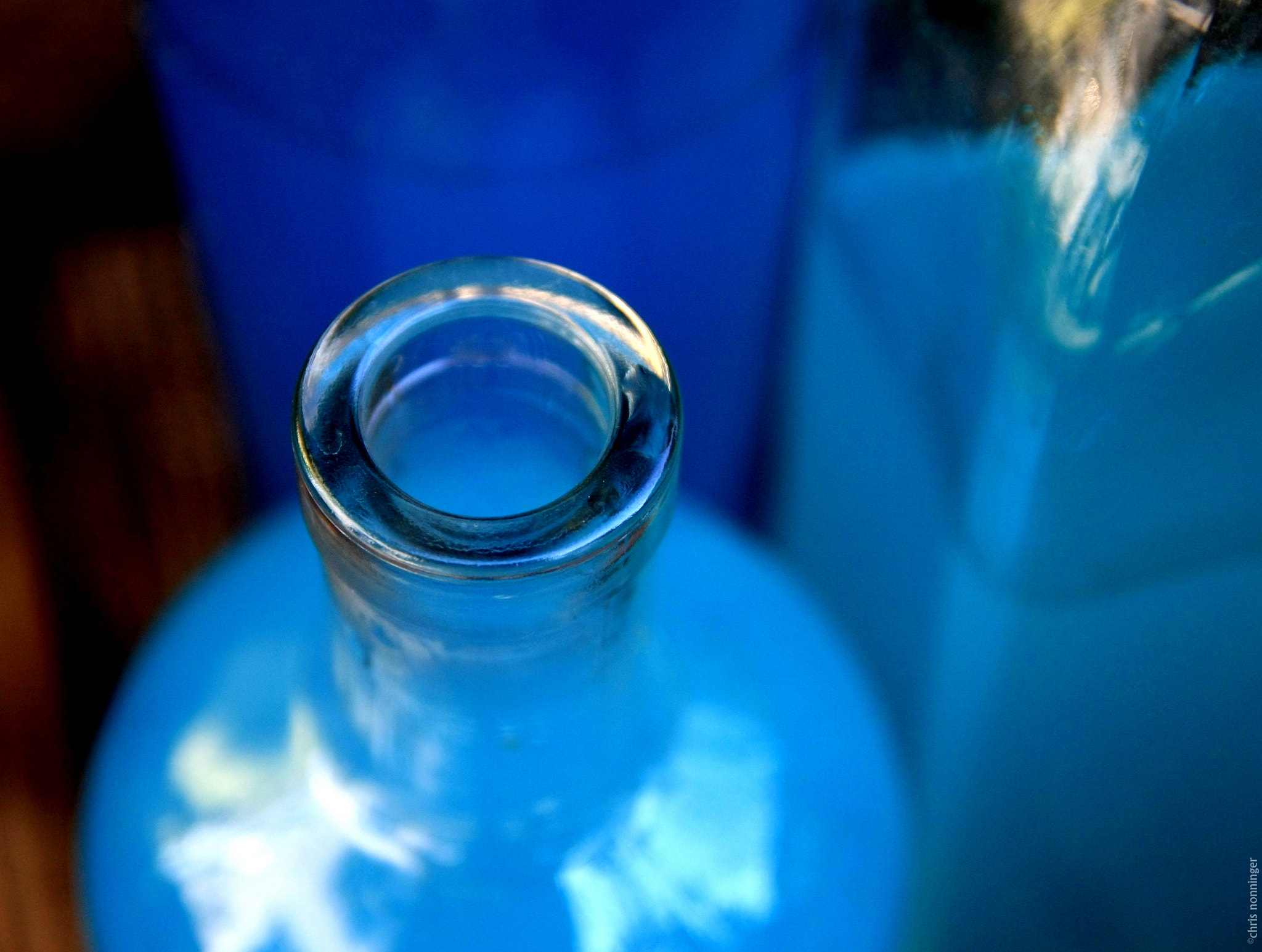 Canon EF-S 17-55mm F2.8 IS USM sample photo. Blue bottles photography
