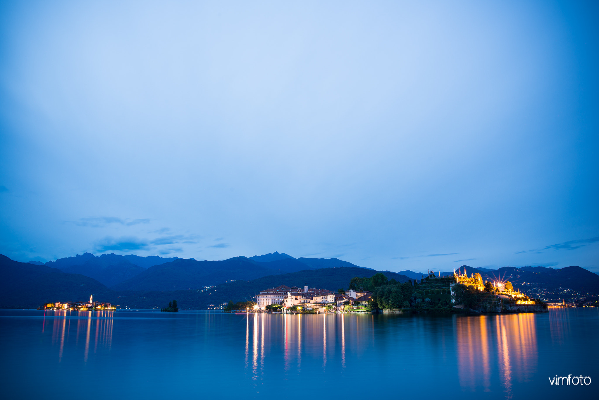 Nikon D800 + Nikon AF-S Nikkor 28mm F1.8G sample photo. Isola bella photography