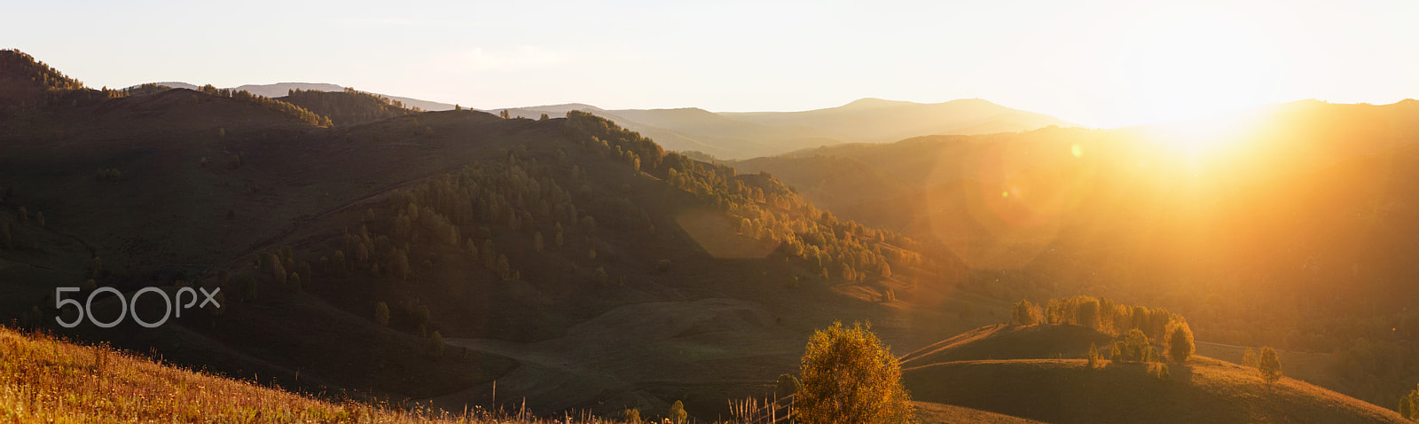 Nikon D810 + Nikon AF-Nikkor 80-200mm F2.8D ED sample photo. Beauty sunset in the mountains photography