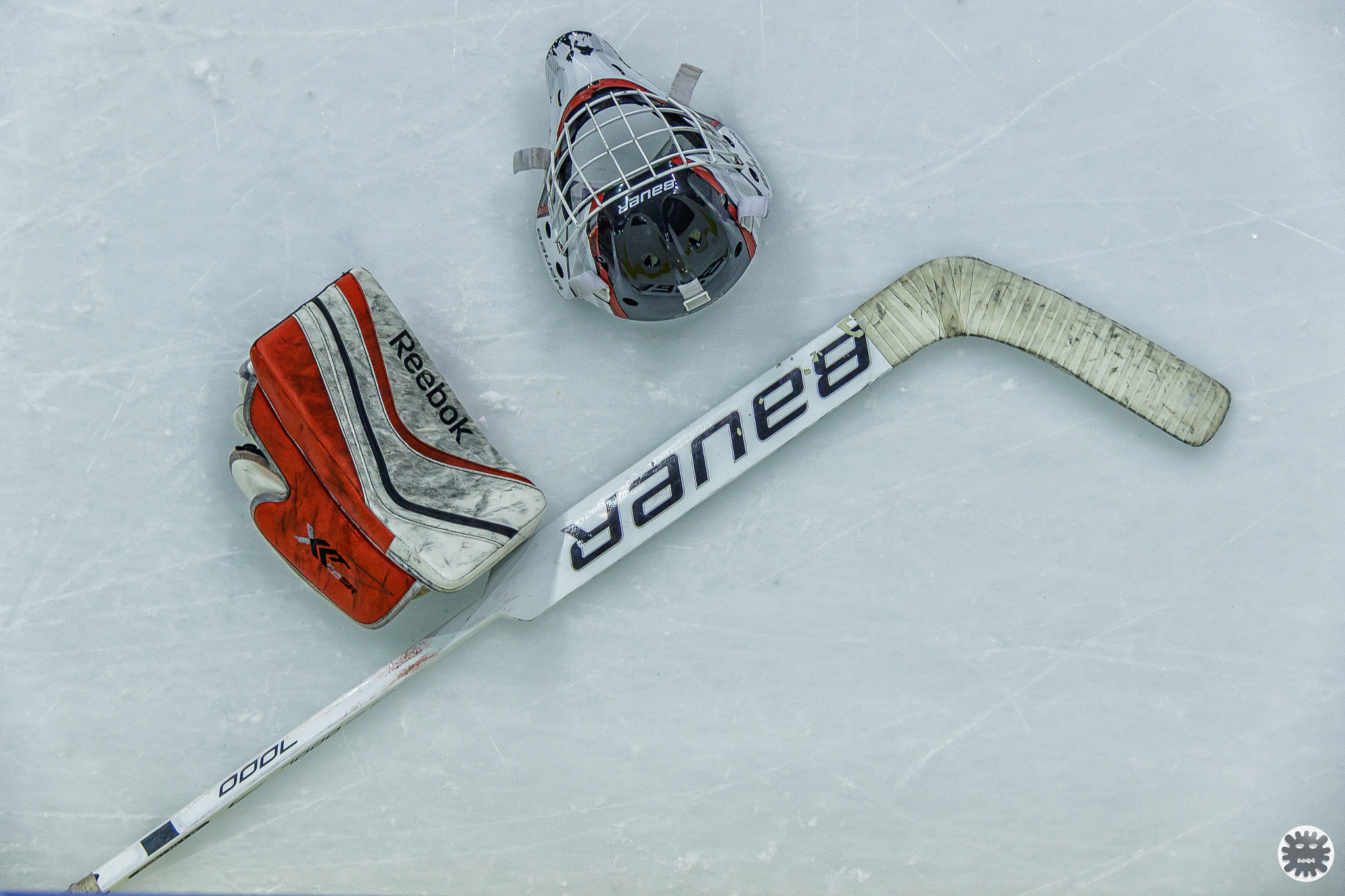 Canon EOS 7D Mark II sample photo. Ice hockey photography