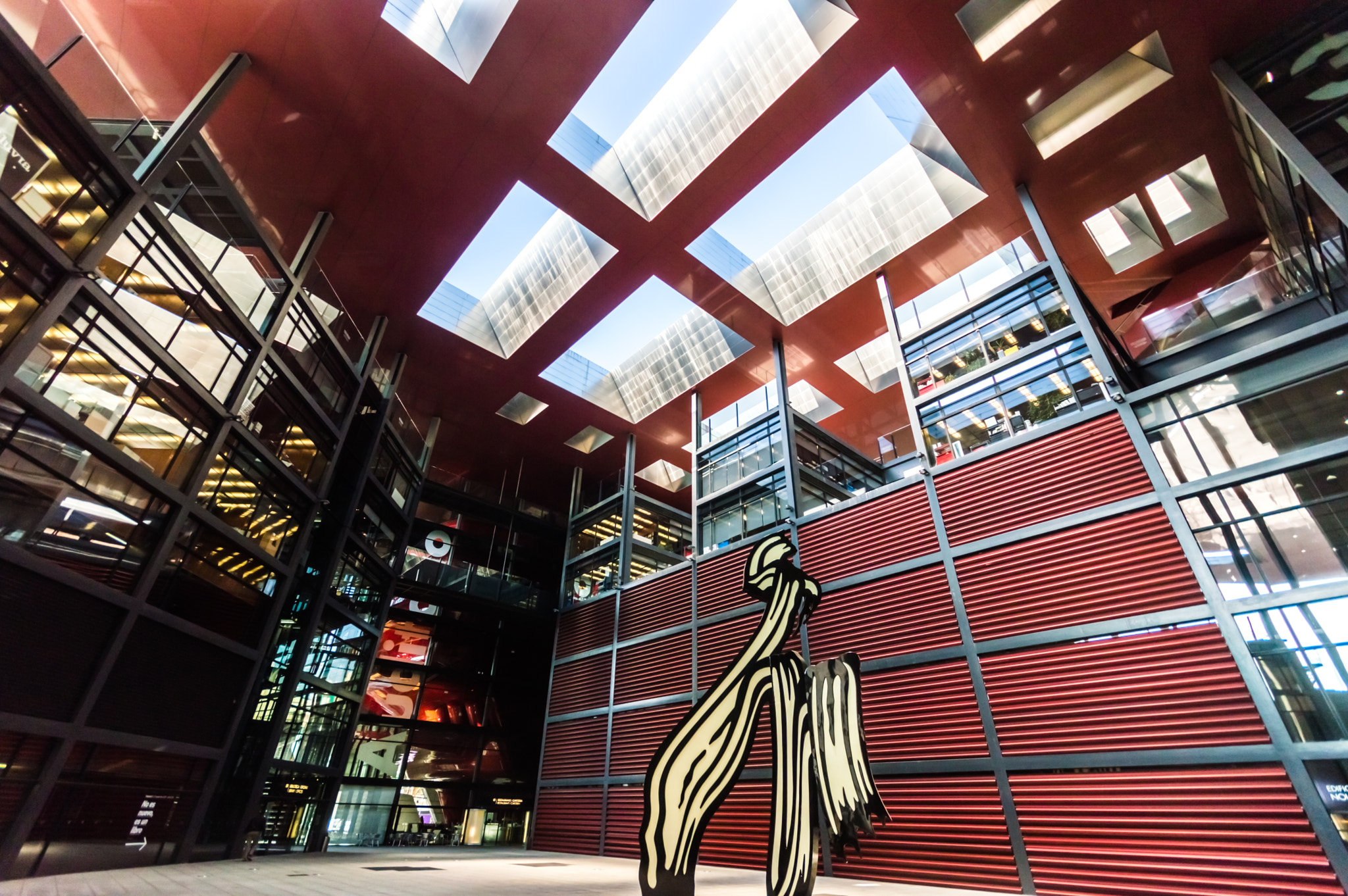 Sigma 10-20mm F4-5.6 EX DC HSM sample photo. Reina sofia photography
