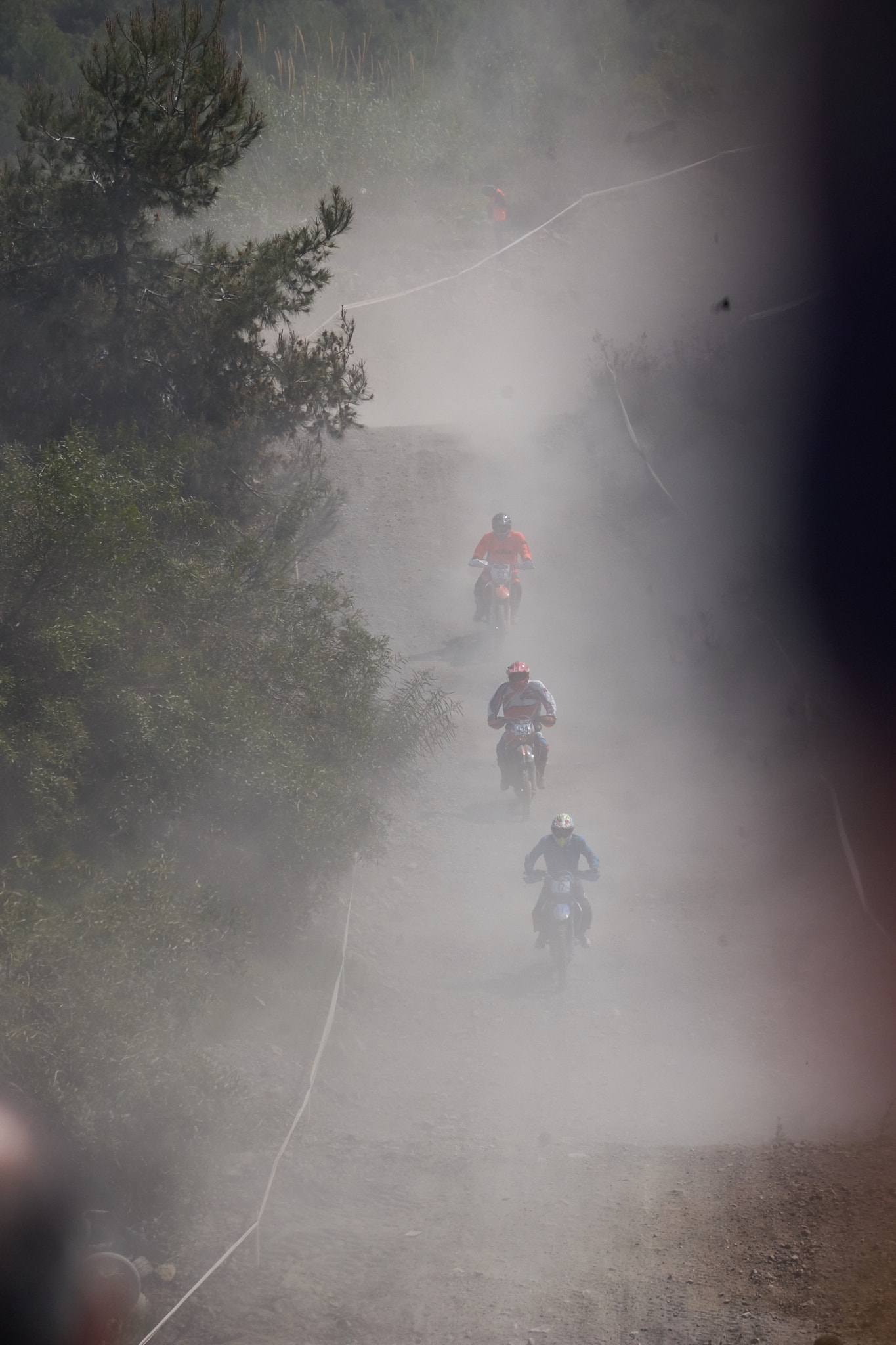 Sony 70-300mm F4.5-5.6 G SSM sample photo. Motor racing photography
