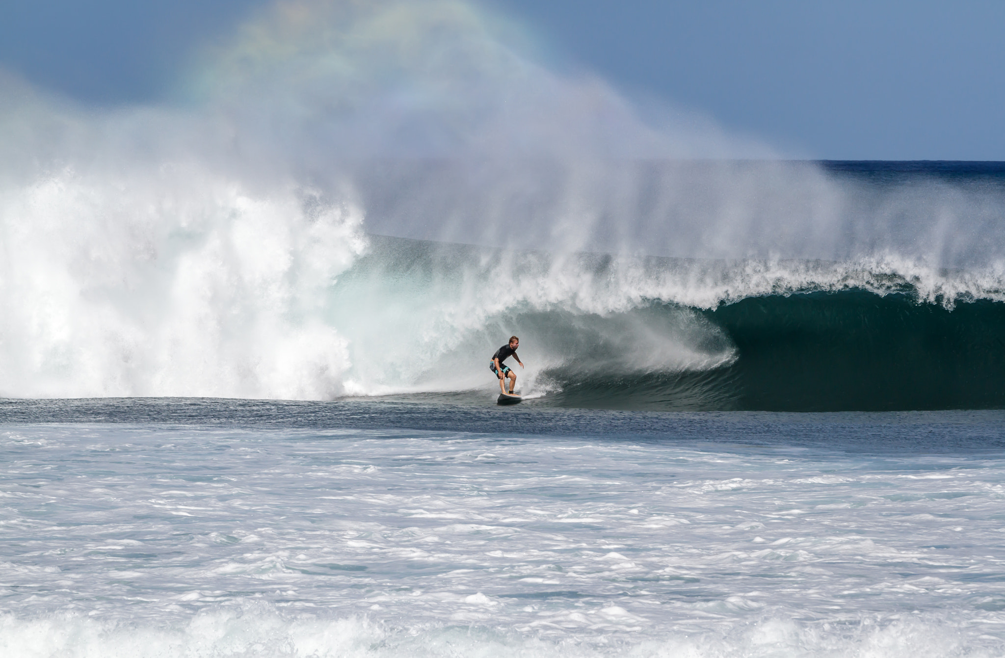 Canon EF 70-200mm F2.8L IS II USM sample photo. Pipeline surfer photography
