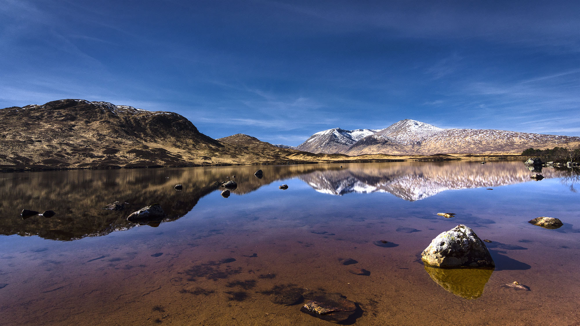 Tokina AT-X Pro 11-16mm F2.8 DX sample photo. Lochan na h-achlaise photography