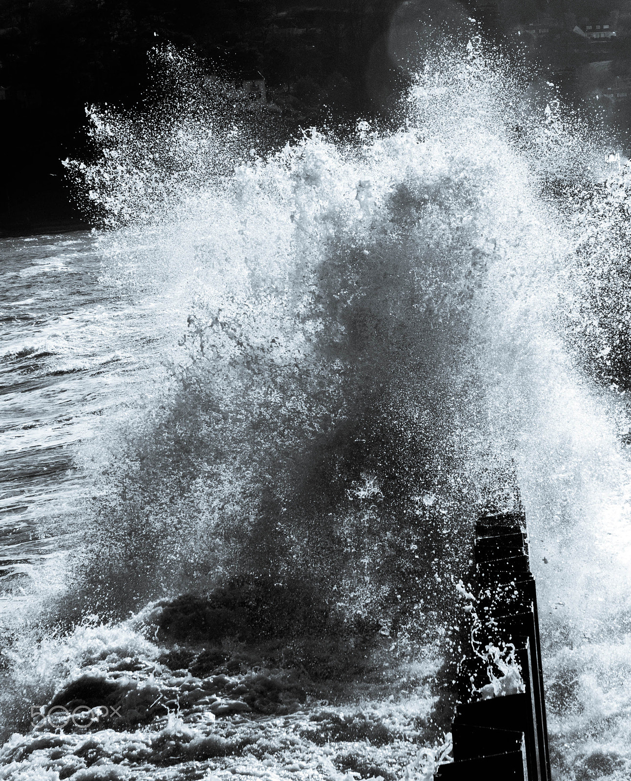 Nikon D90 sample photo. Crashing waves photography