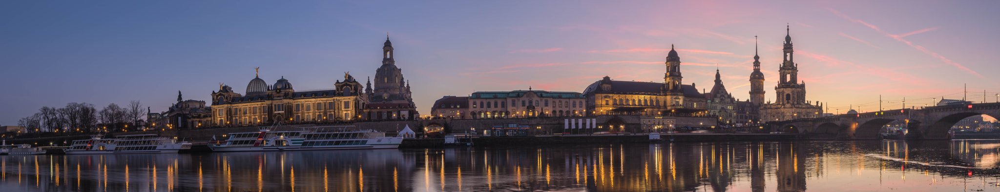 Canon EF 24-105mm F4L IS USM sample photo. Dresden im dezember photography