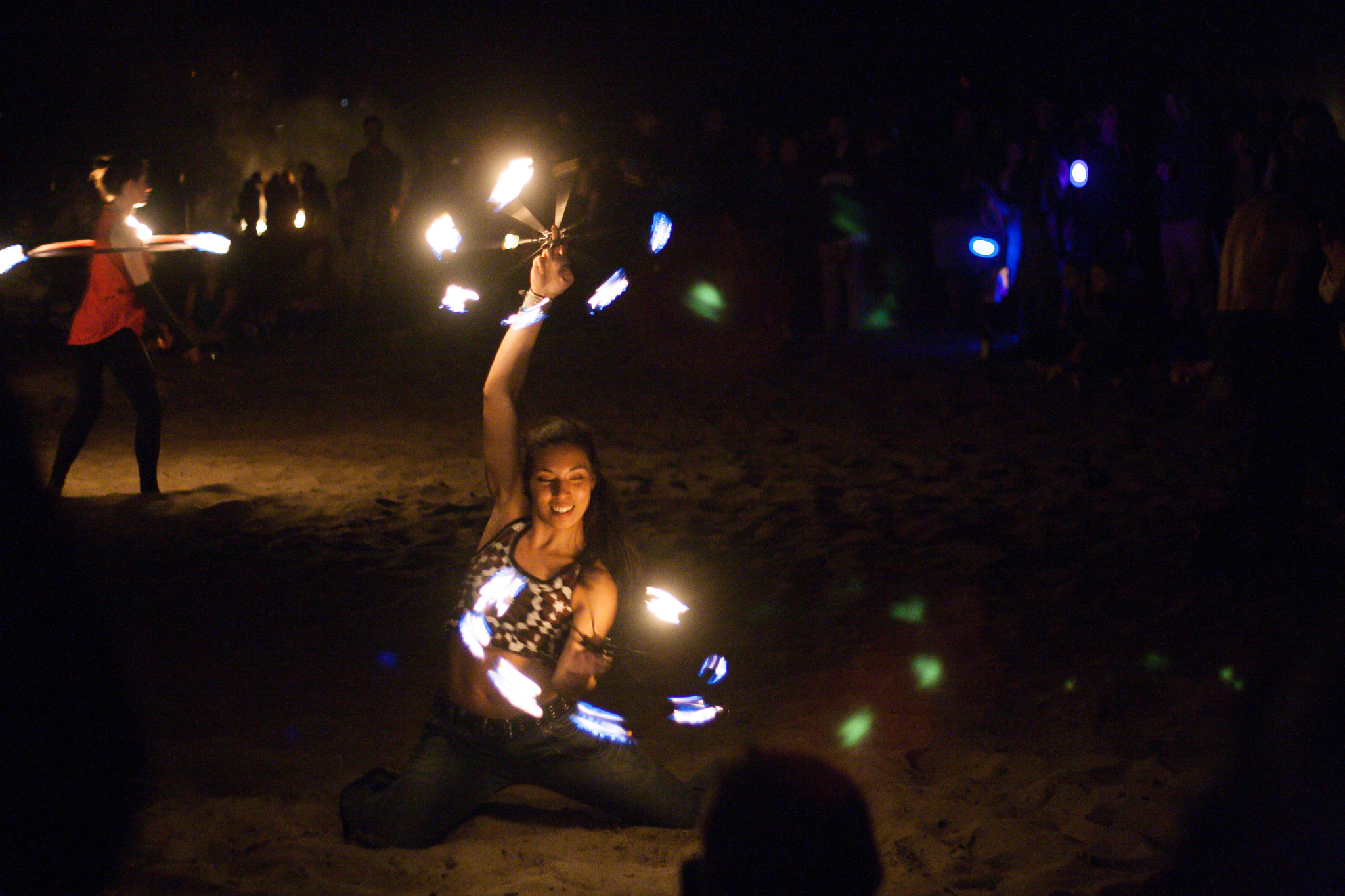 Canon EOS 400D (EOS Digital Rebel XTi / EOS Kiss Digital X) sample photo. Fire dancer photography