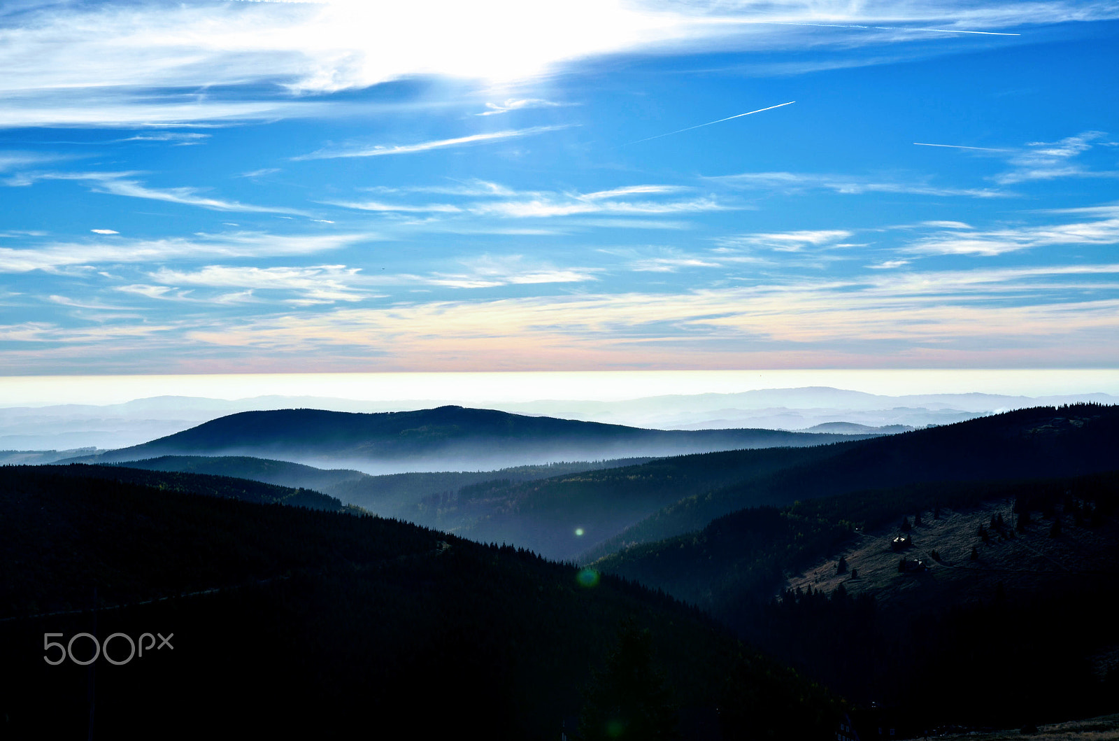 Nikon AF Nikkor 24-85mm F2.8-4D IF sample photo. Fog in the valley photography
