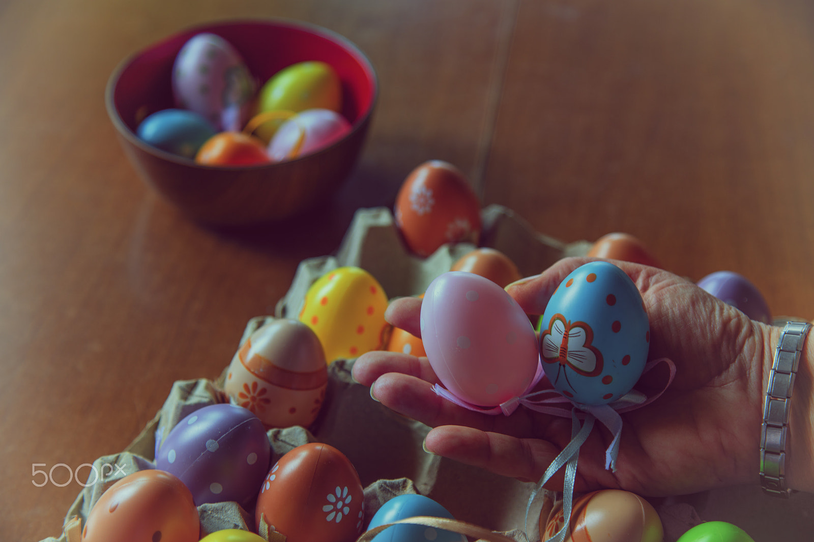 Canon EOS 5DS + Canon EF 24-105mm F4L IS USM sample photo. Easter in progress photography
