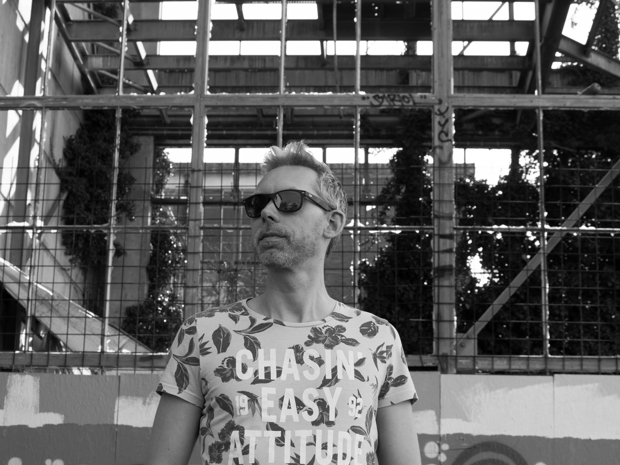 Olympus OM-D E-M10 II sample photo. Starring ludo... just for fun in maastricht. photography