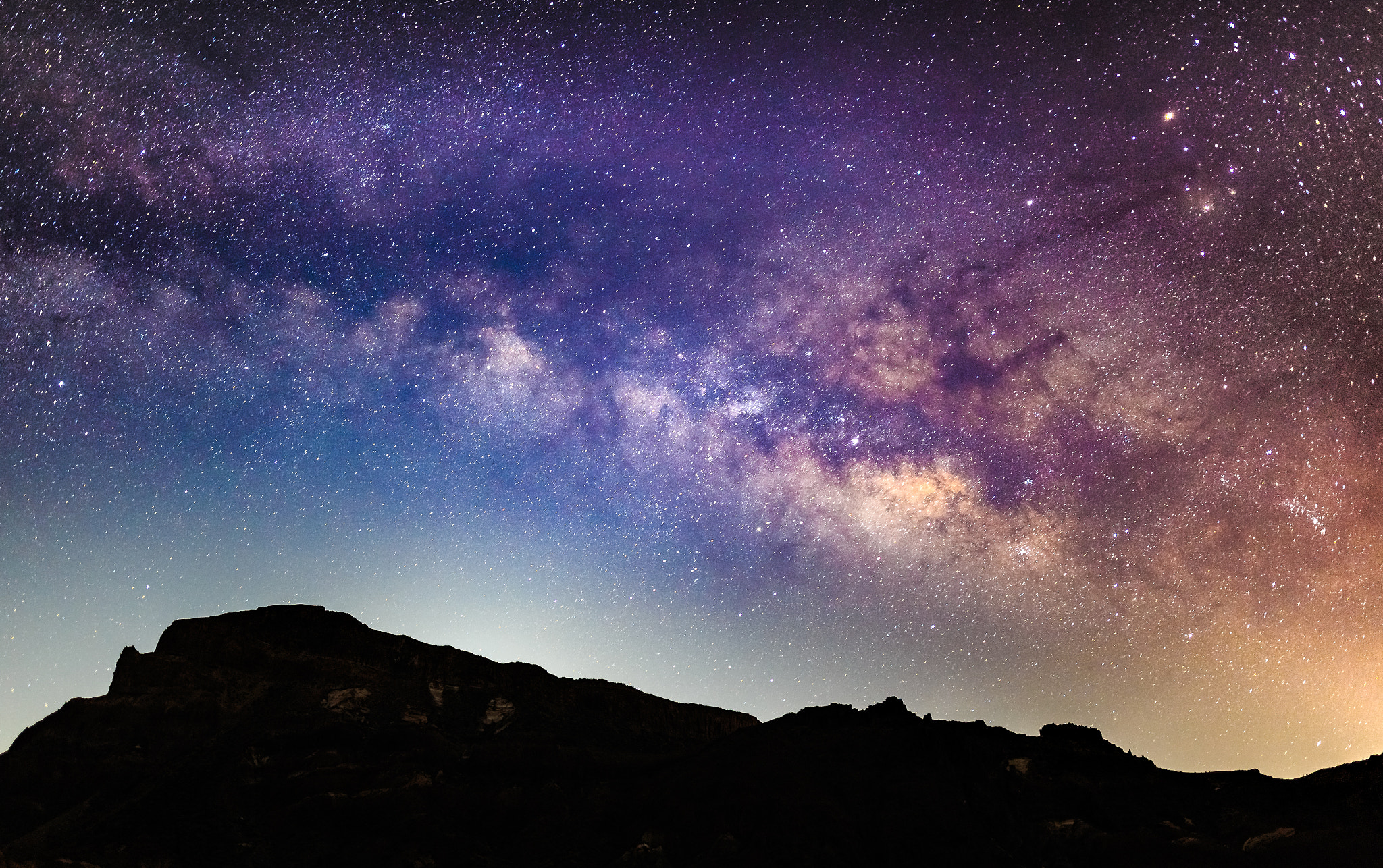 Sigma 24mm F1.4 DG HSM Art sample photo. Tenerife at night photography