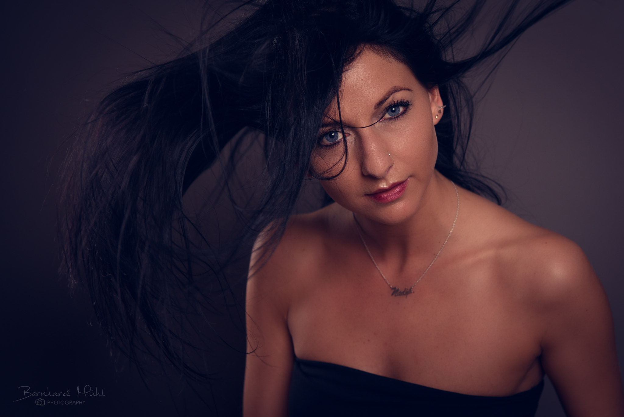 Nikon AF-S Nikkor 24-70mm F2.8E ED VR sample photo. Quite windy in the studio... photography