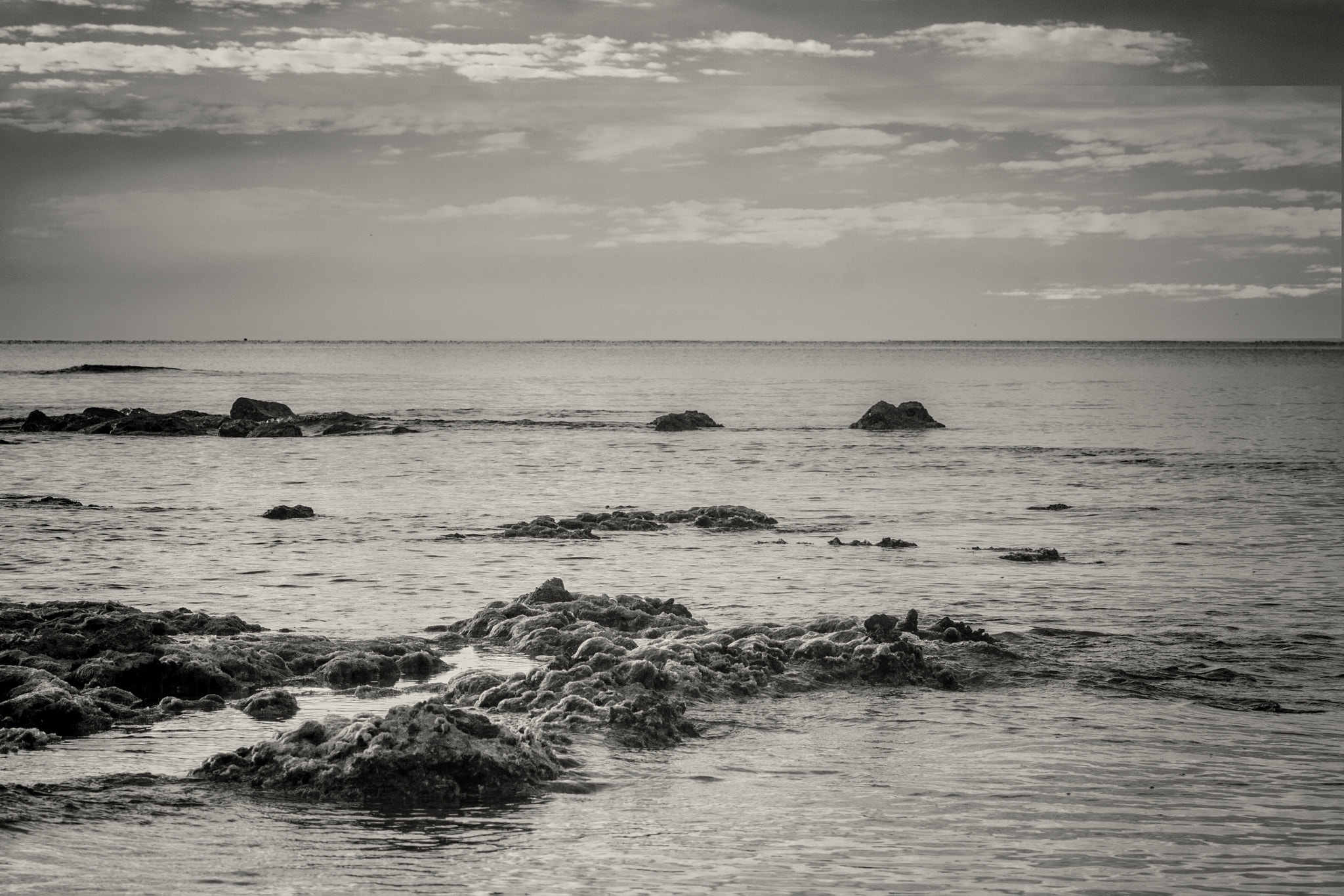 Canon EOS 50D + Canon EF 70-200mm F4L IS USM sample photo. Un amanecer en el mar photography
