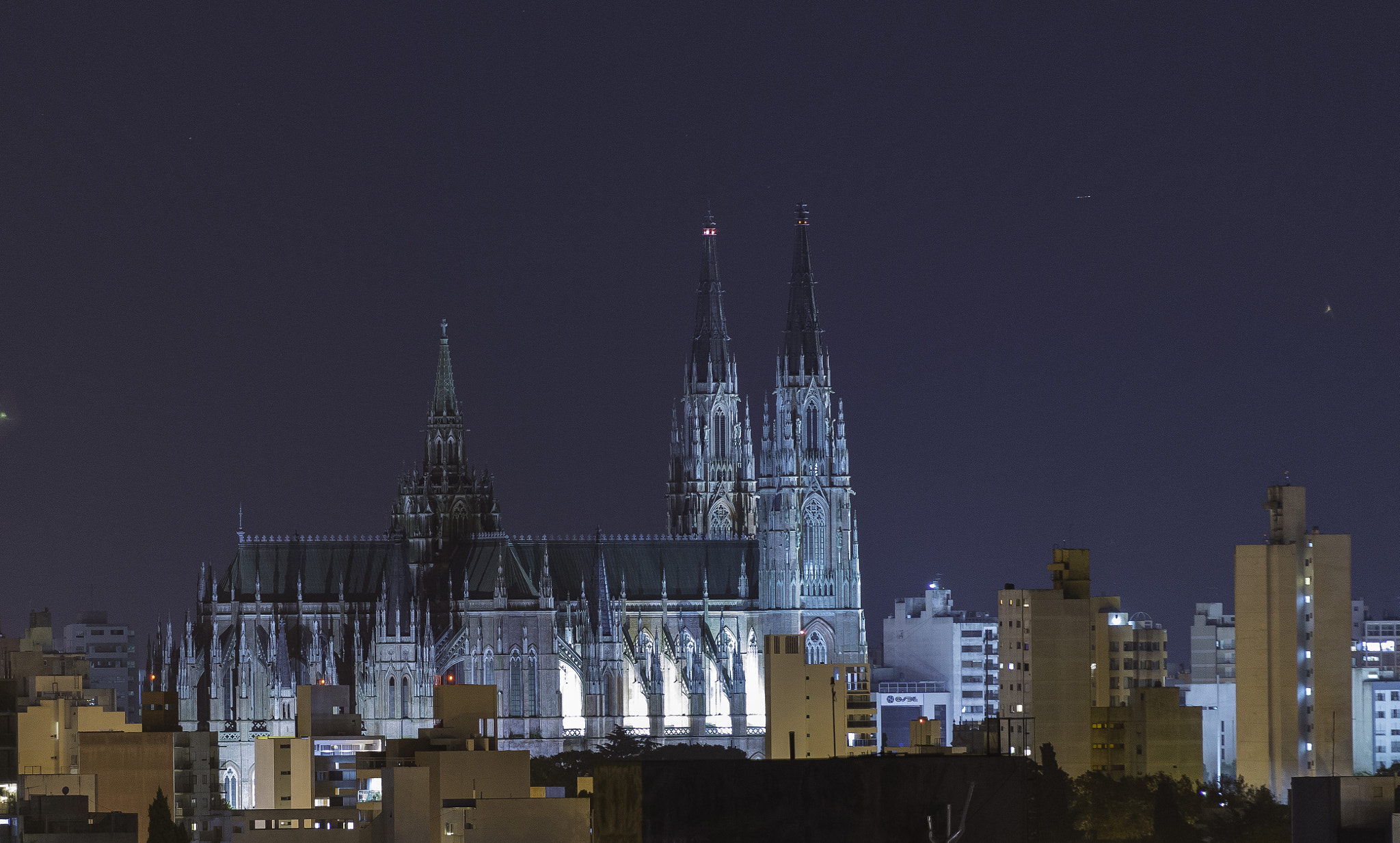 Nikon AF-S Nikkor 70-200mm F2.8G ED VR II sample photo. Catedral de la plata photography