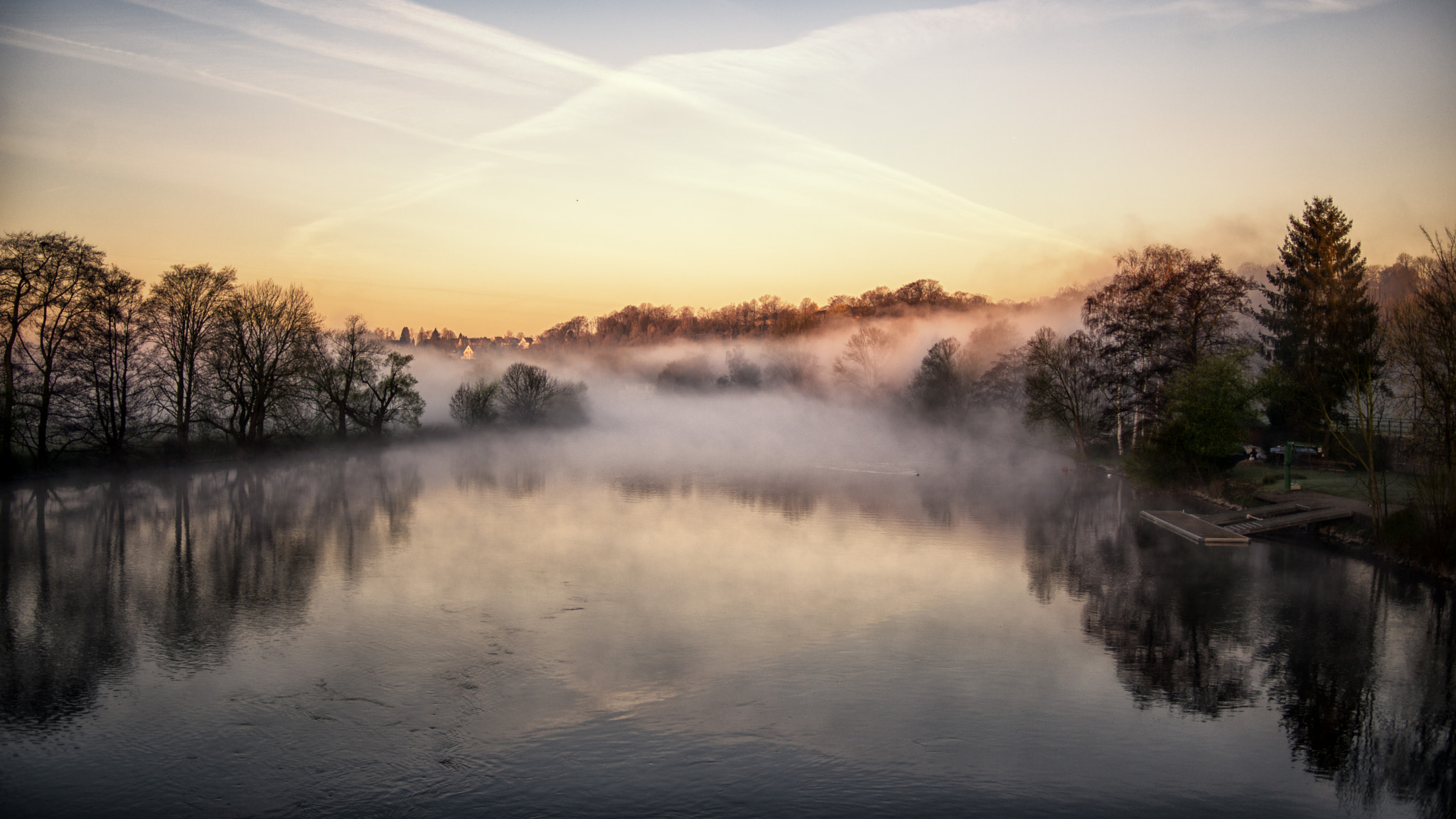 Nikon D600 + Nikon AF Nikkor 35mm F2D sample photo. Morning fog on river ruhr 1 photography