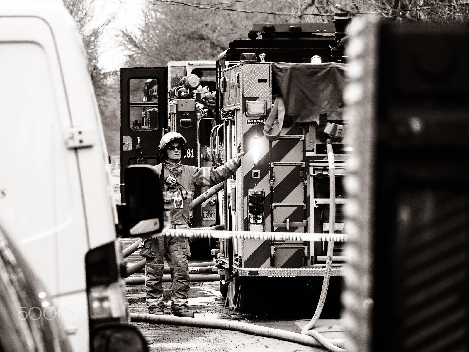 OLYMPUS M.14-150mm F4.0-5.6 II sample photo. Fire in villeray photography
