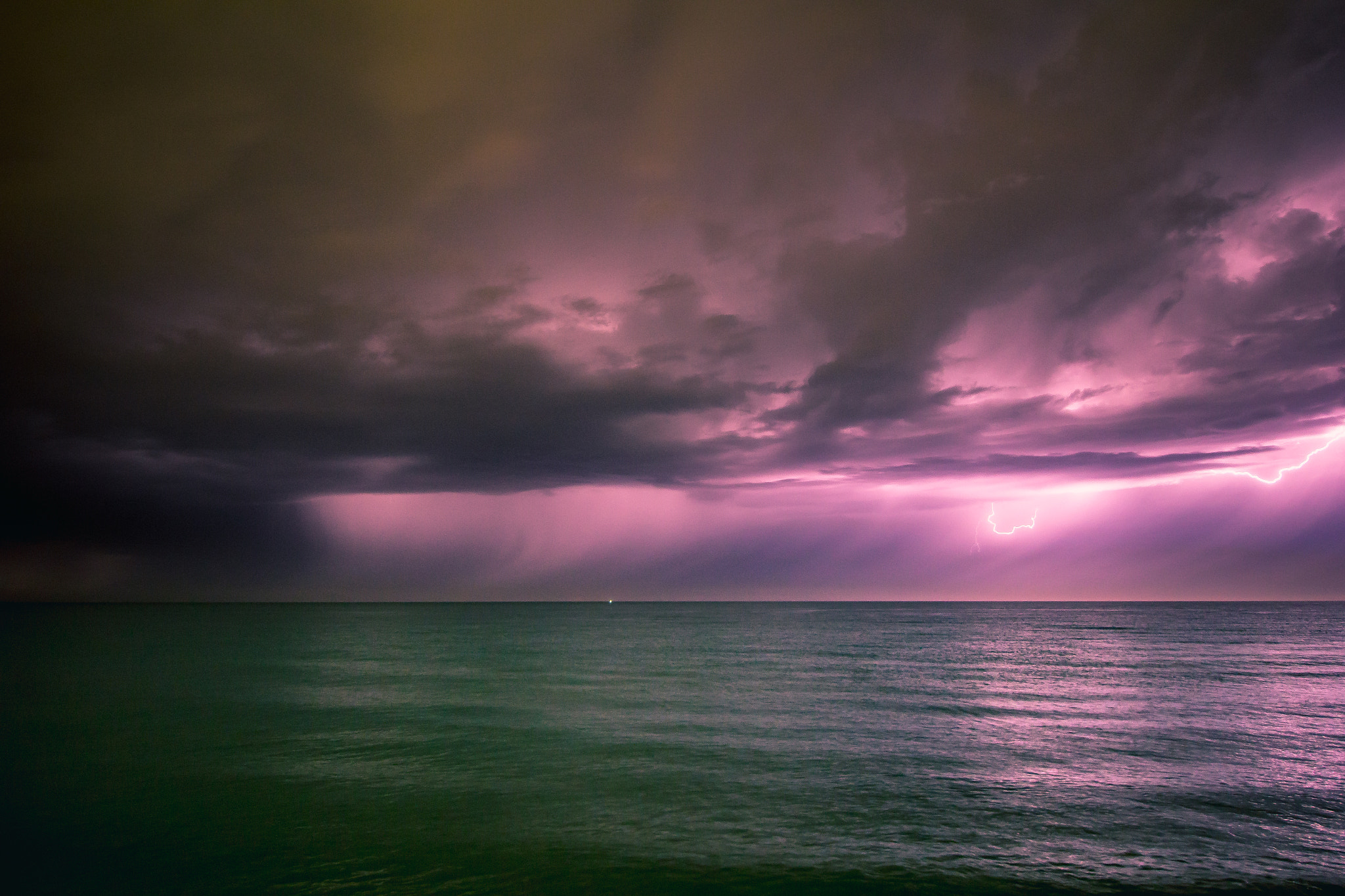 Canon EOS 60D sample photo. Uae storm photography