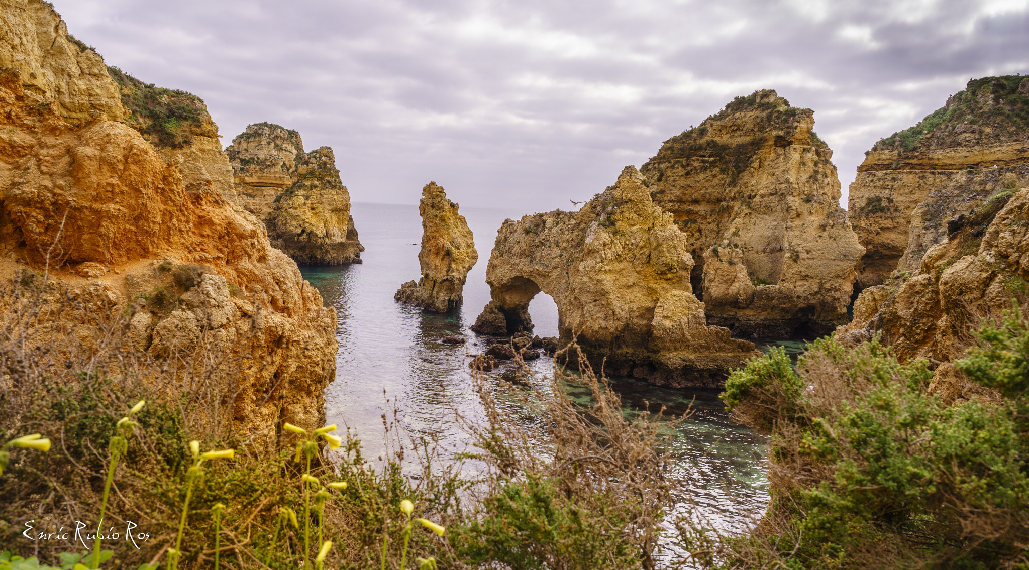 Sony a7 II + ZEISS Batis 25mm F2 sample photo. Ponta da piedade photography