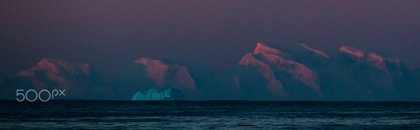 Canon EOS-1D X + Canon EF 200-400mm F4L IS USM Extender 1.4x sample photo. Midnight colours of ice photography