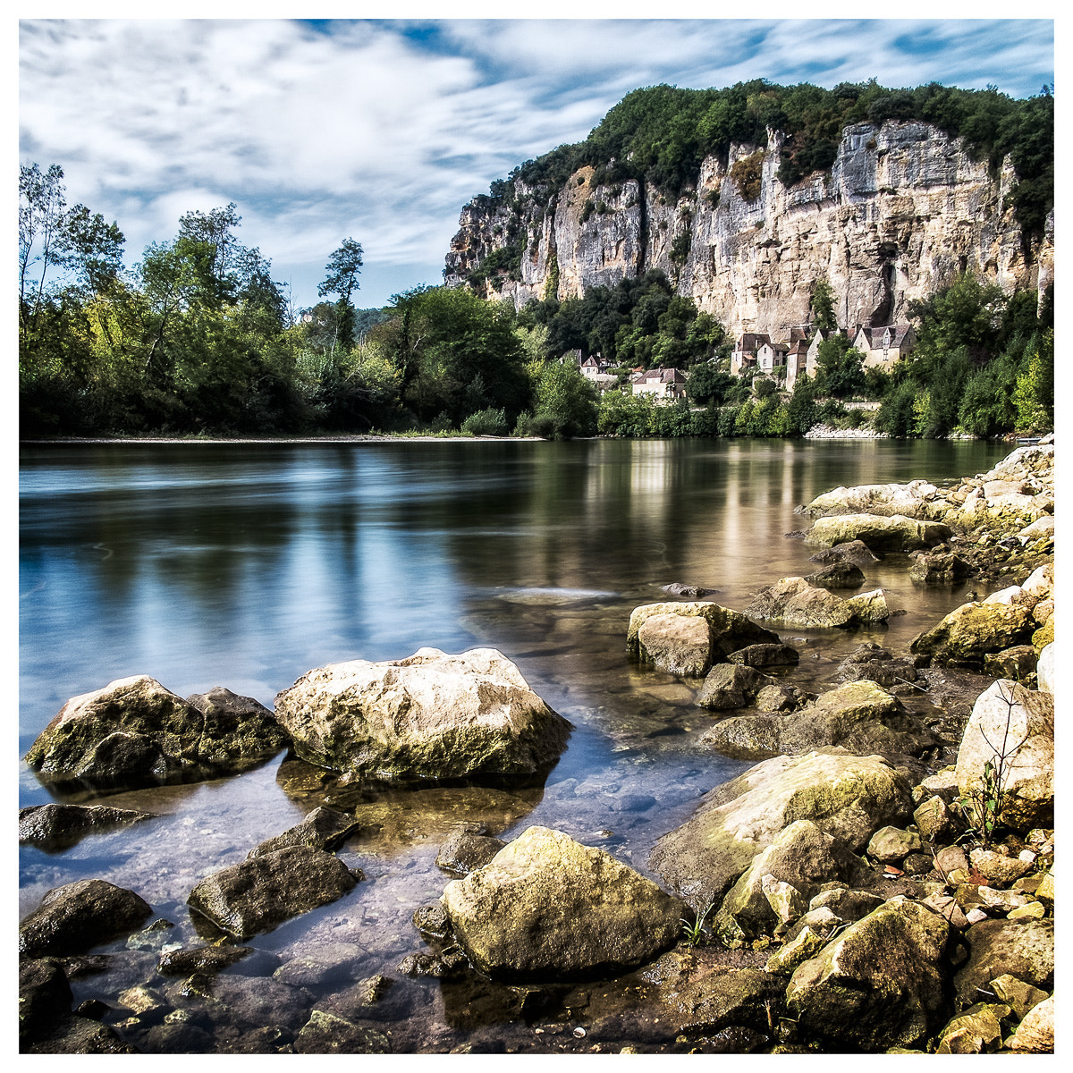 Fujifilm X-Pro1 + Fujifilm XF 18mm F2 R sample photo. Long exposure of the river dordogne, france photography
