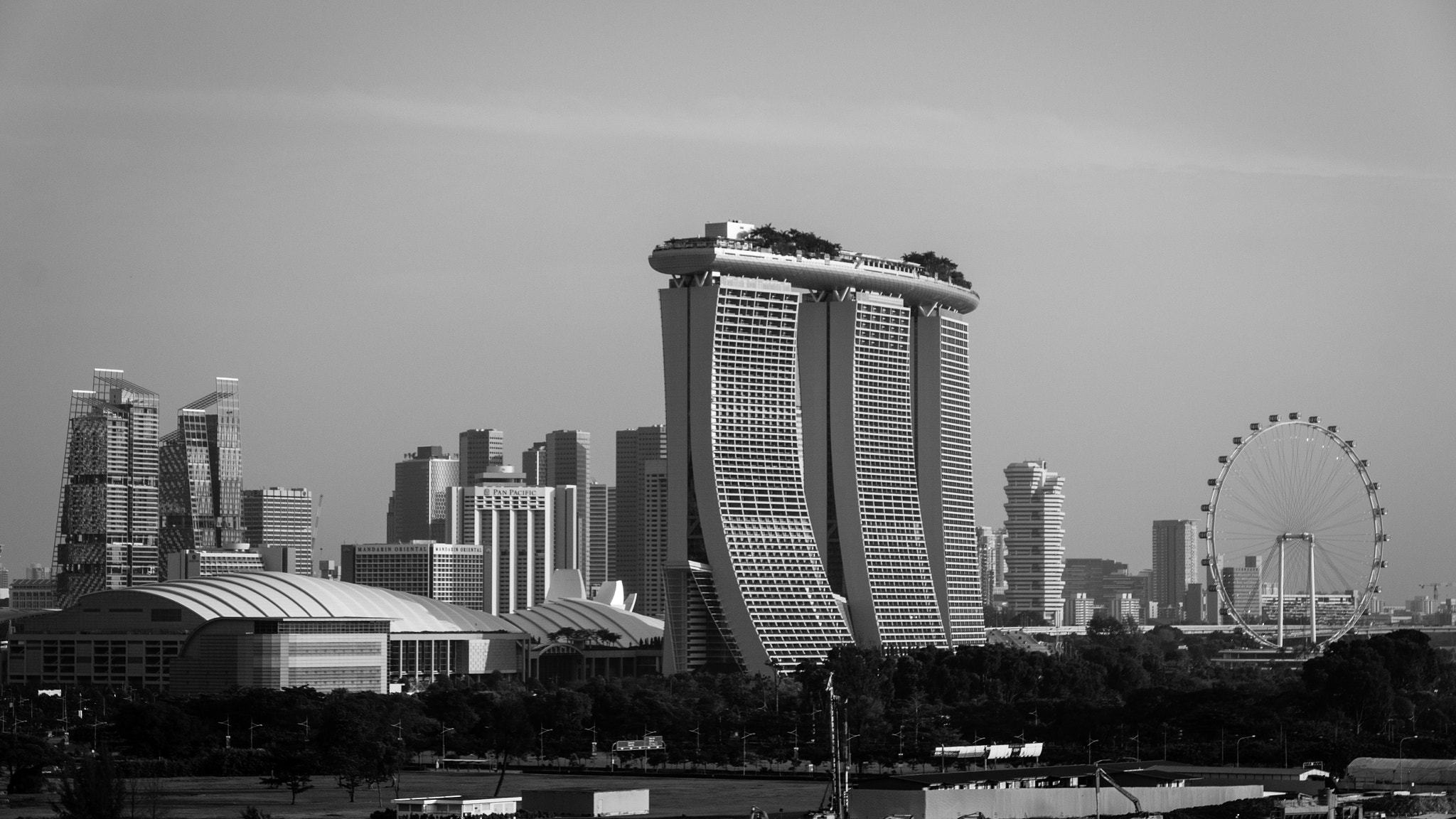 Sony DT 16-105mm F3.5-5.6 sample photo. From the sea photography