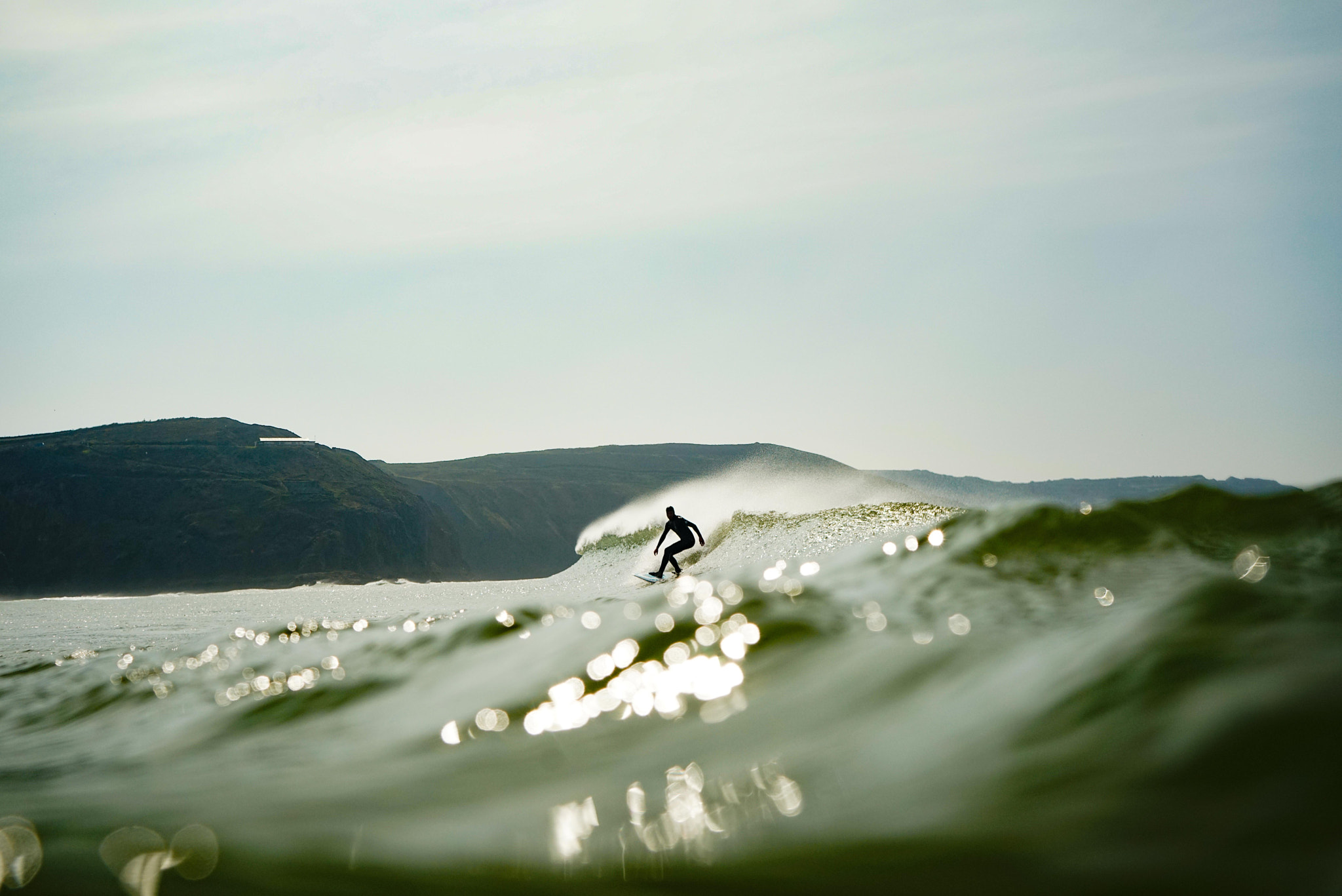 Sony a7R + Sony FE 28-70mm F3.5-5.6 OSS sample photo. Perranporth spring surf photography