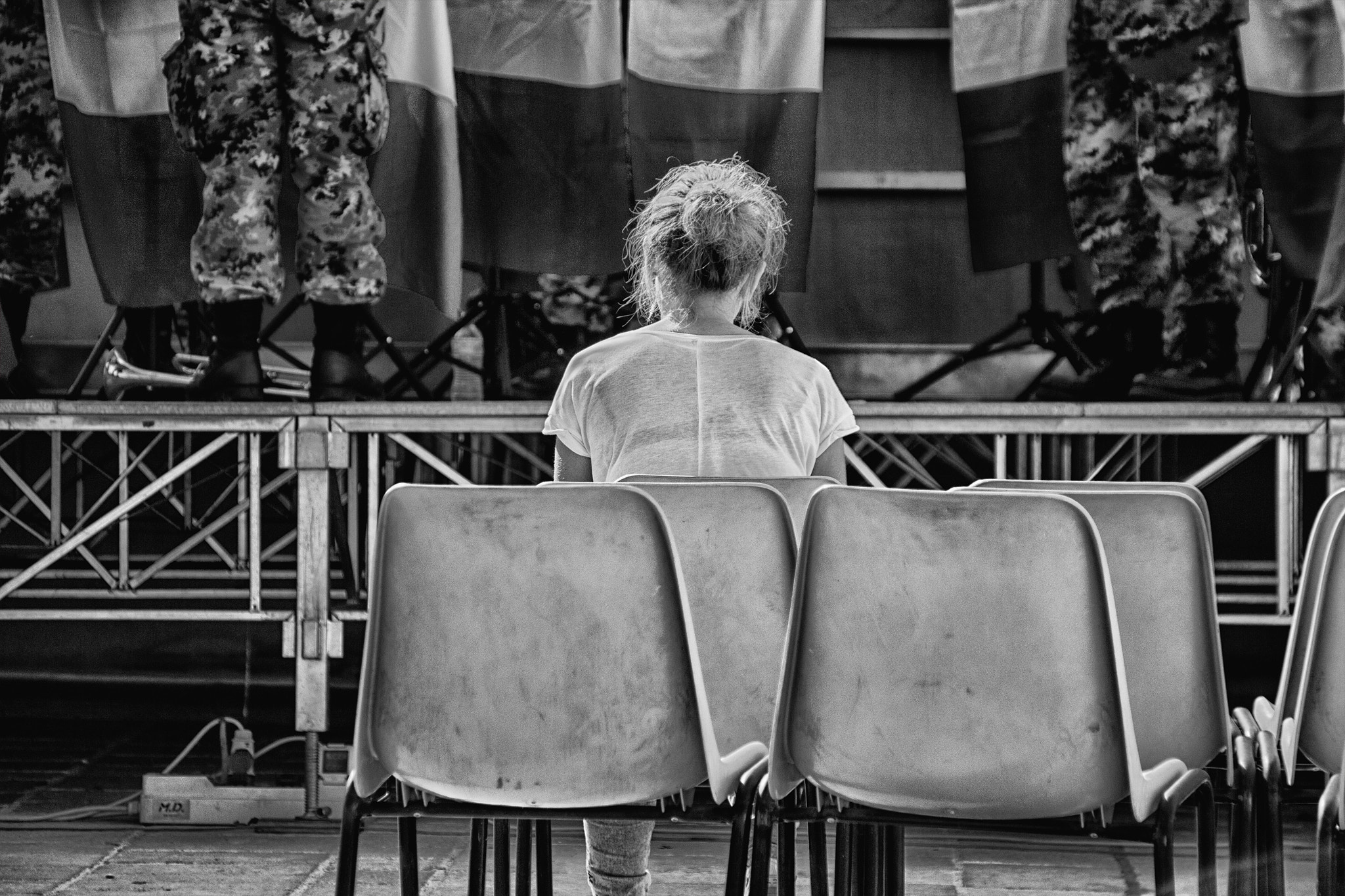 Sigma 18-250mm F3.5-6.3 DC OS HSM sample photo. The sound of silence... photography