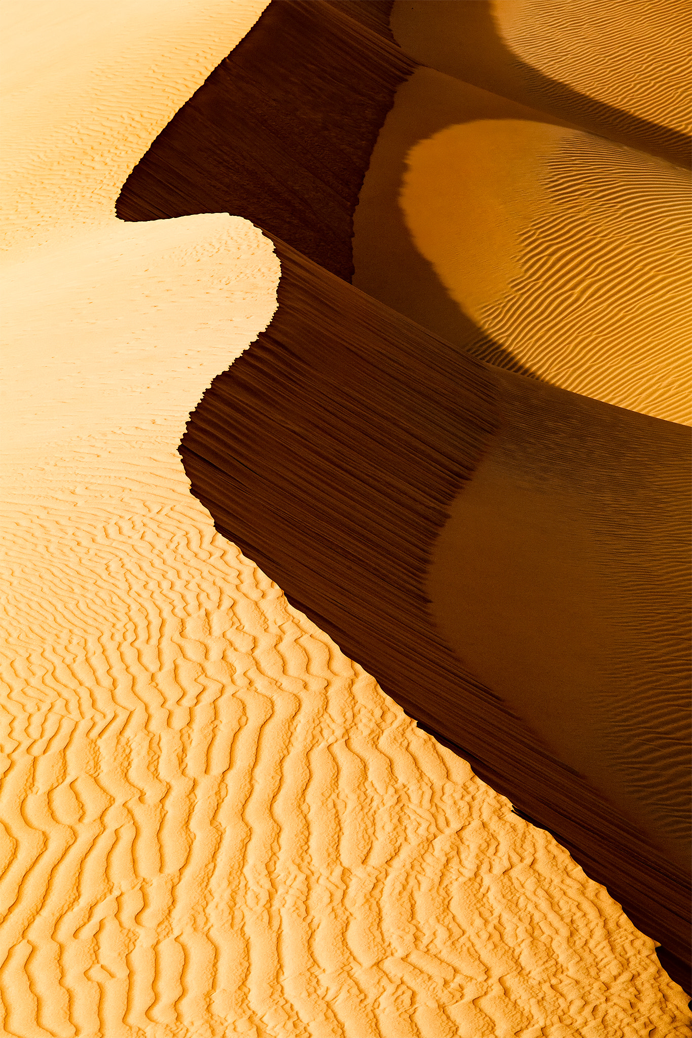 Canon EF 70-200mm F4L IS USM sample photo. Structures photography
