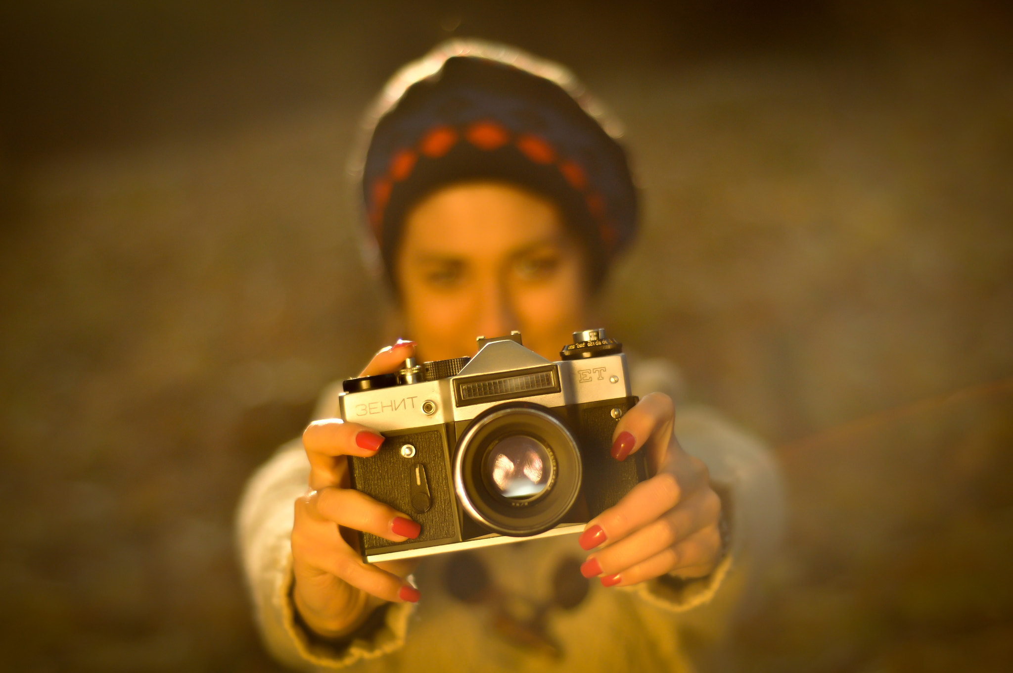 Nikon D90 + AF Nikkor 50mm f/1.8 sample photo. Girl with the camera photography