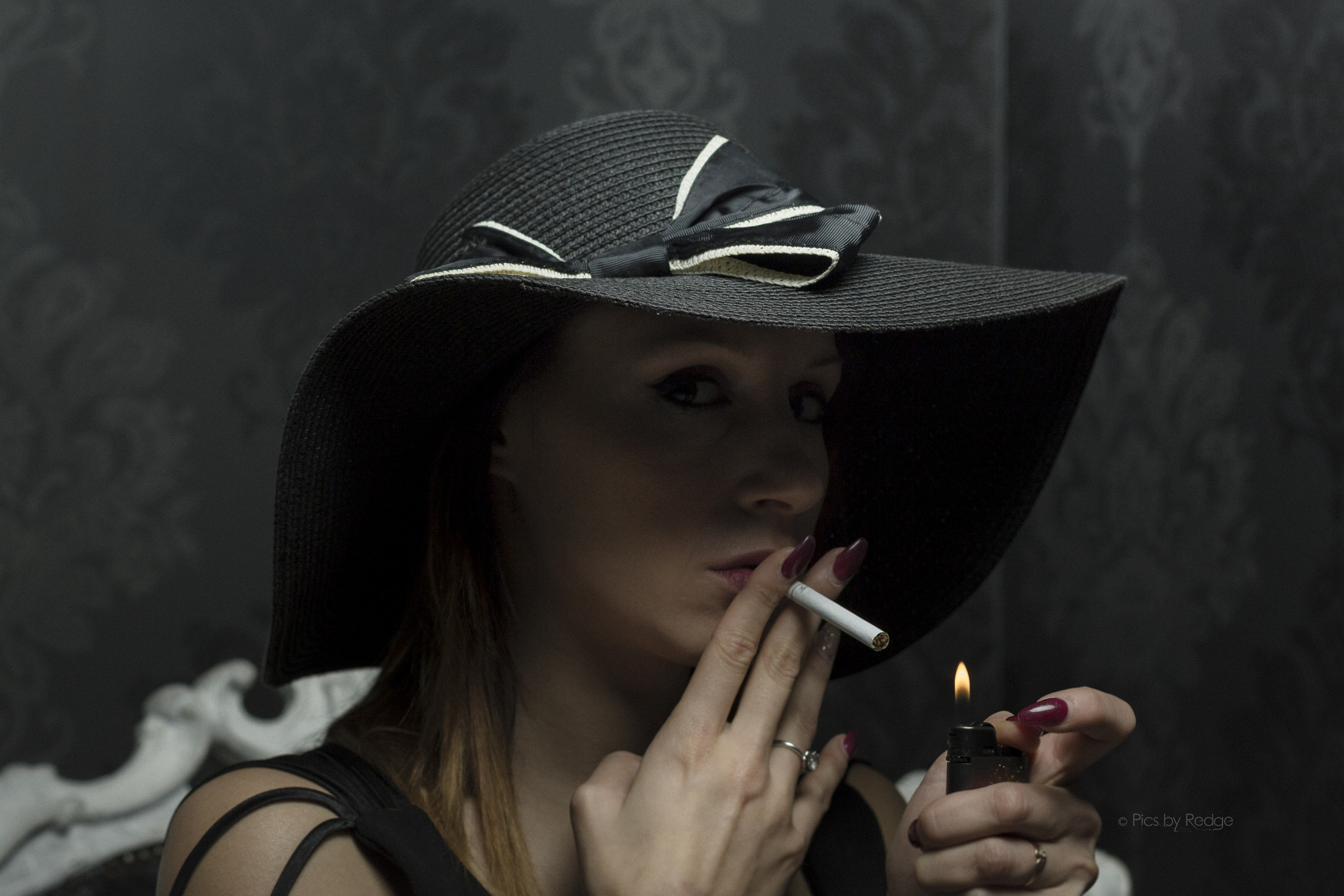 Canon EOS 700D (EOS Rebel T5i / EOS Kiss X7i) + Canon EF 50mm F1.4 USM sample photo. Lighting ... photography