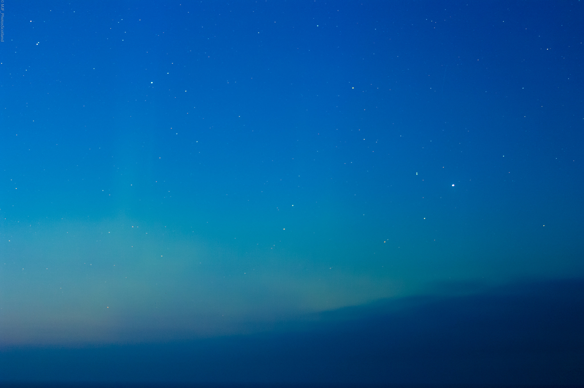 Samsung GX-20 sample photo. Start of the aurora borealis during twilight. photography