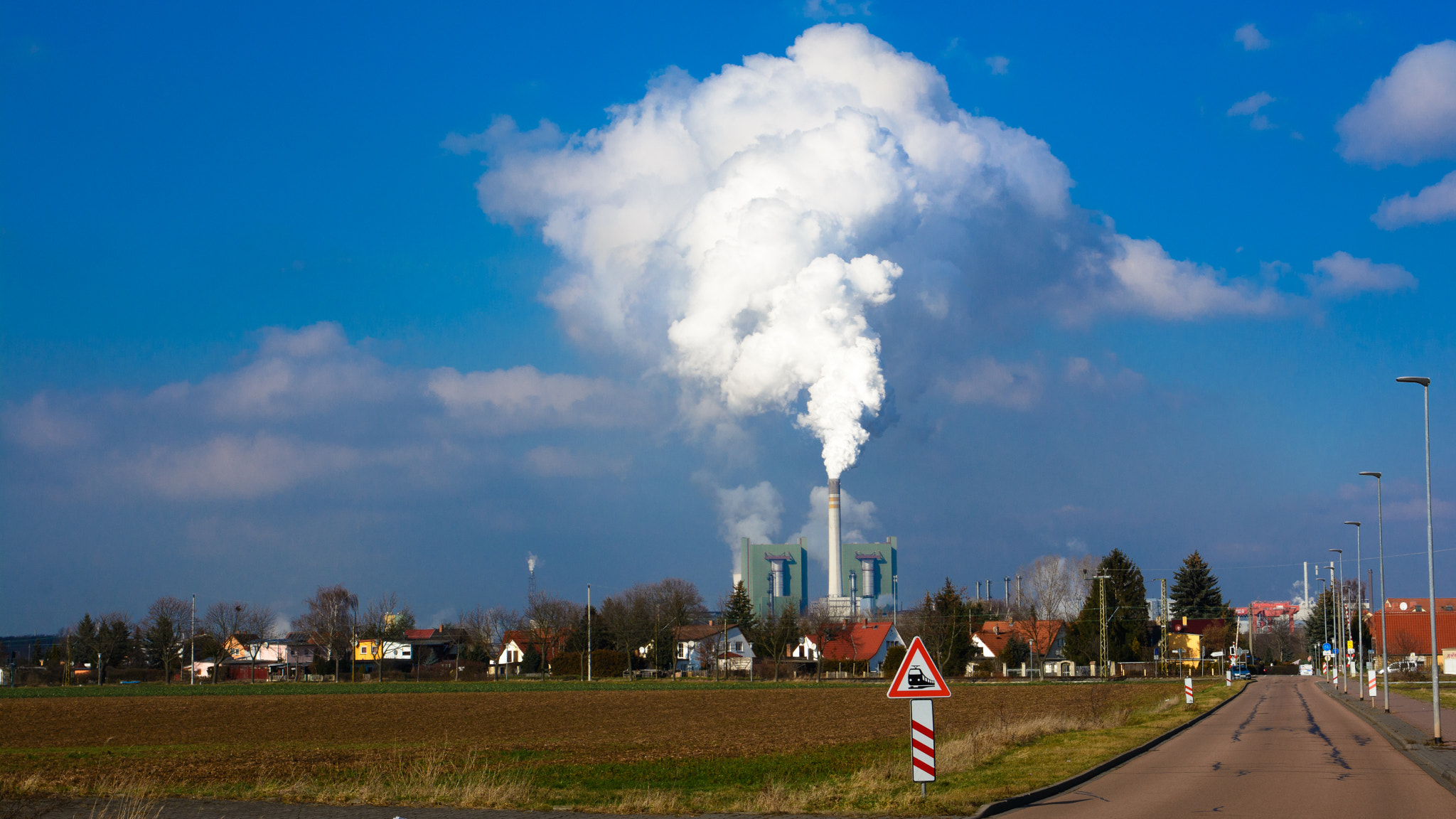 Sigma 17-70mm F2.8-4 DC Macro OS HSM | C sample photo. Power plant photography