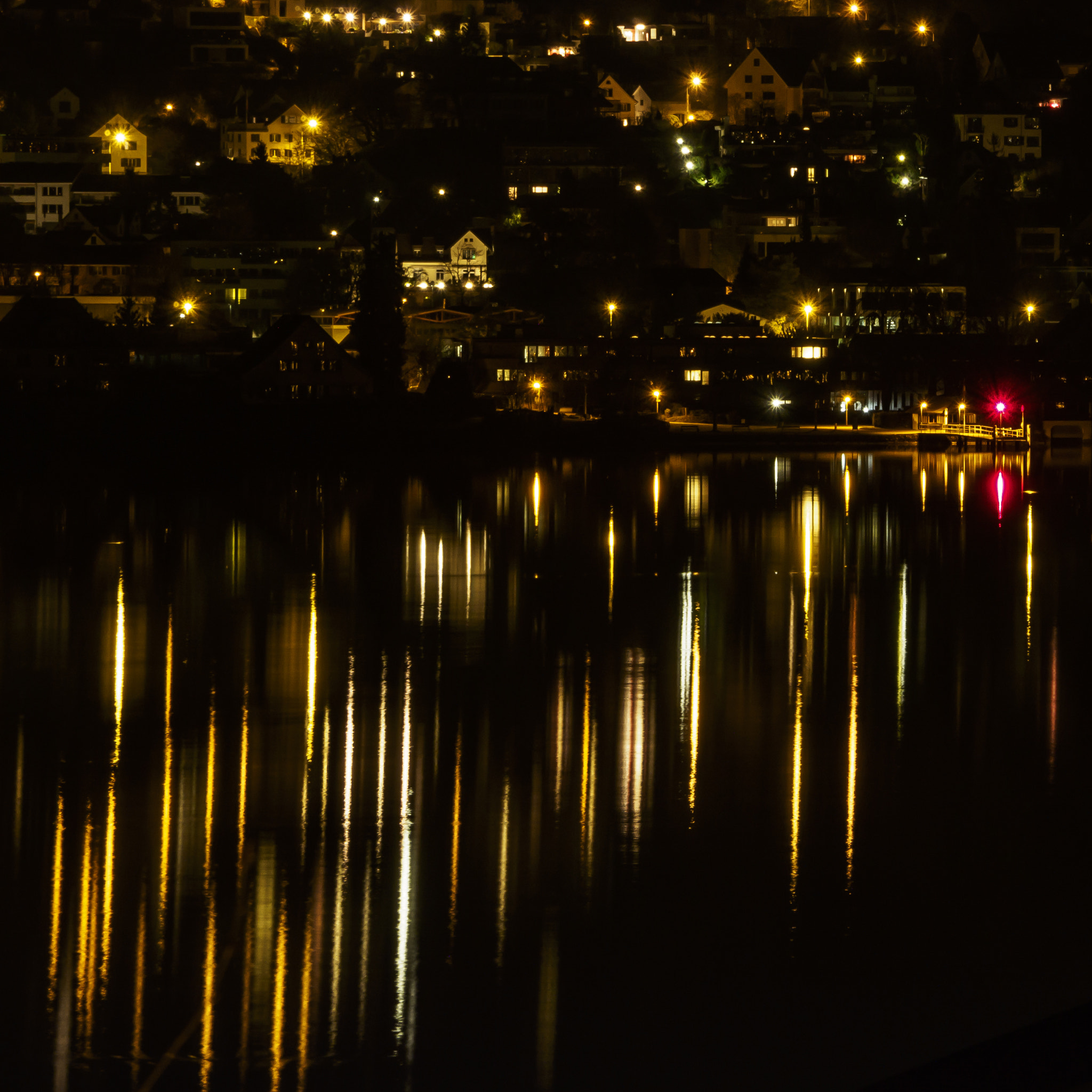 Olympus OM-D E-M5 II sample photo. The other shore photography