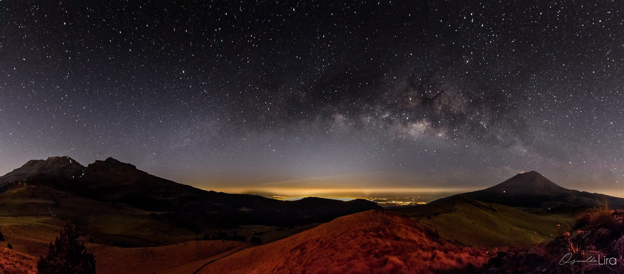 Canon EOS 760D (EOS Rebel T6s / EOS 8000D) sample photo. Milkyway on the volcans photography