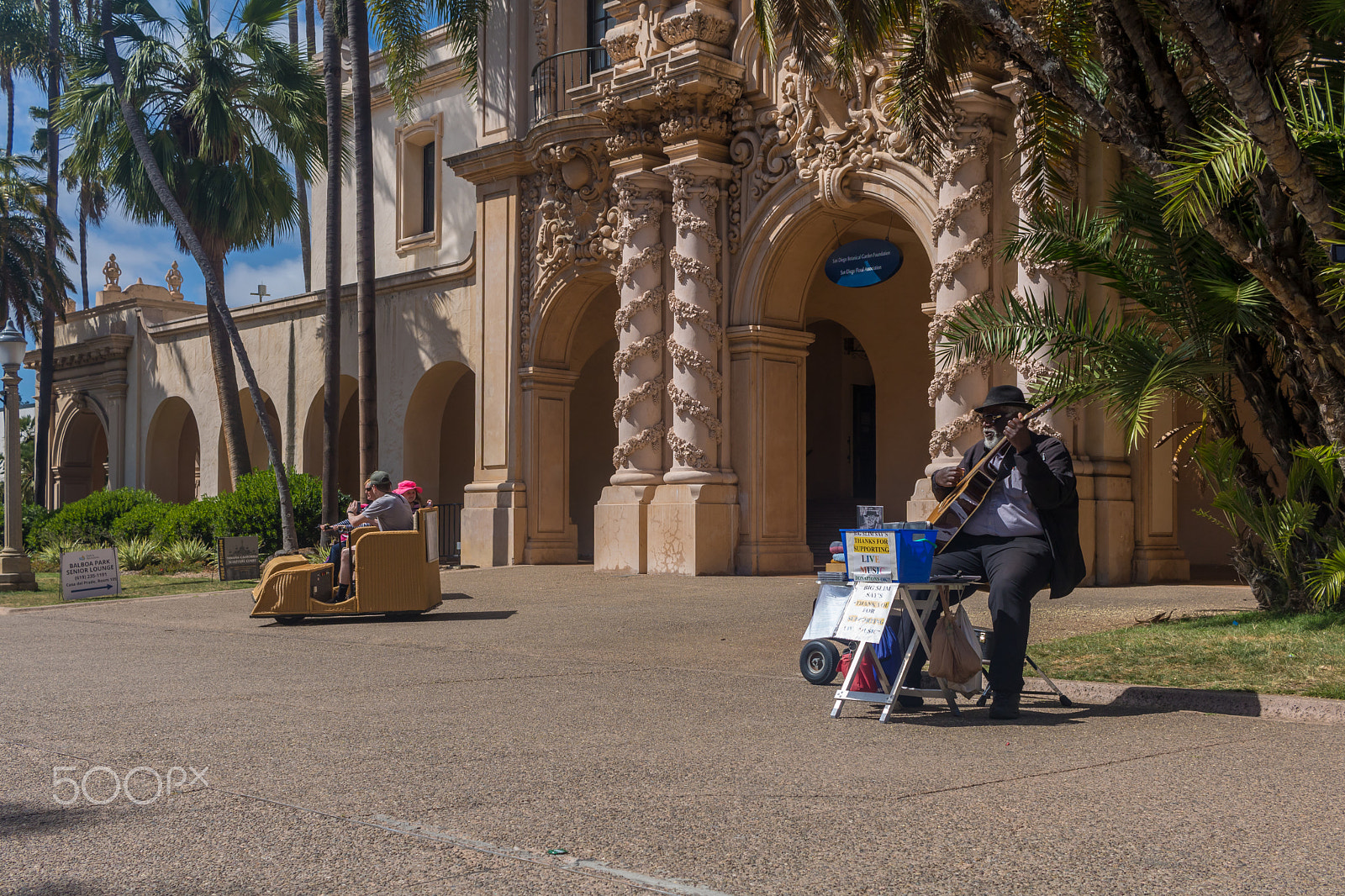 Canon EOS 760D (EOS Rebel T6s / EOS 8000D) sample photo. Live music, from balboa park photography