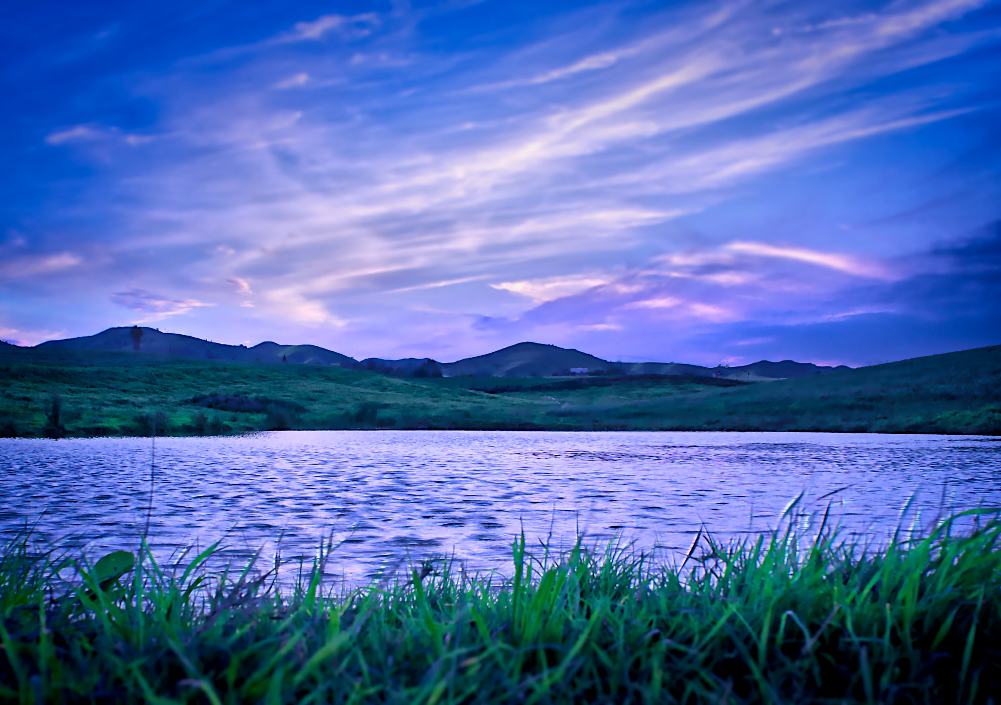 Sony a6000 + Sony E 18-55mm F3.5-5.6 OSS sample photo. Blue hour. photography