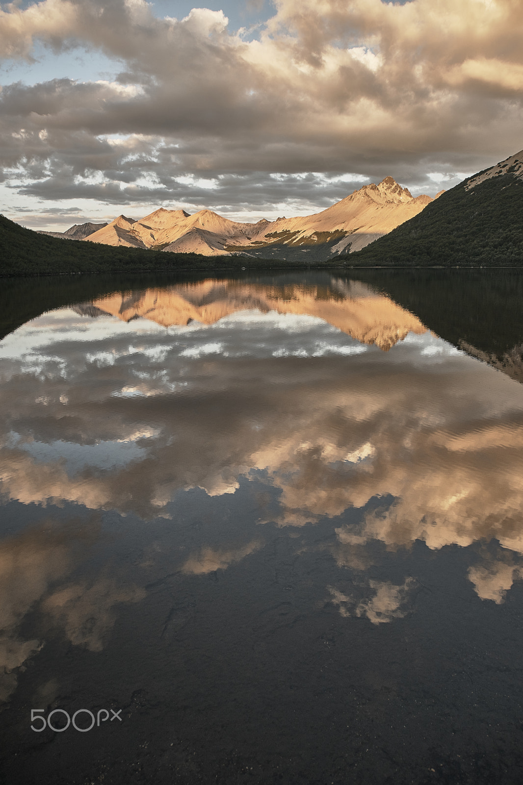 Sony a7 + Sony DT 50mm F1.8 SAM sample photo. Laguna cab - bariloche photography