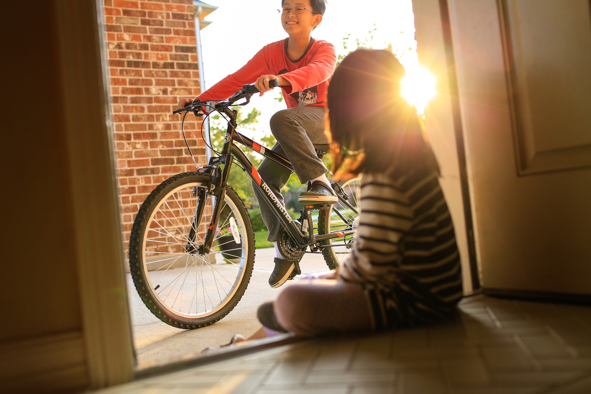 Canon EF 35mm F1.4L USM sample photo. Wanna cycling? photography