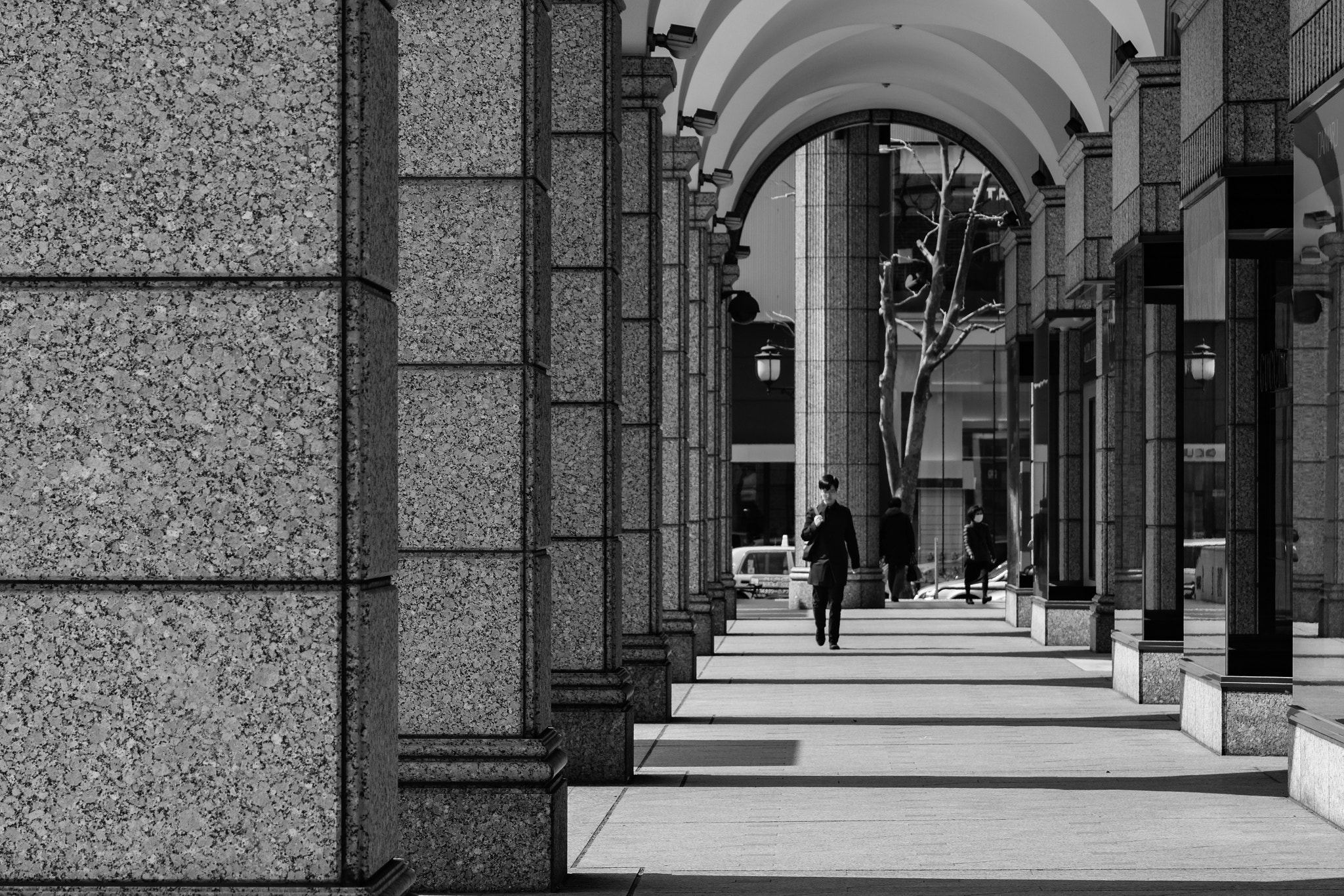 Nikon D5300 + Sigma 24-105mm F4 DG OS HSM Art sample photo. Arch photography
