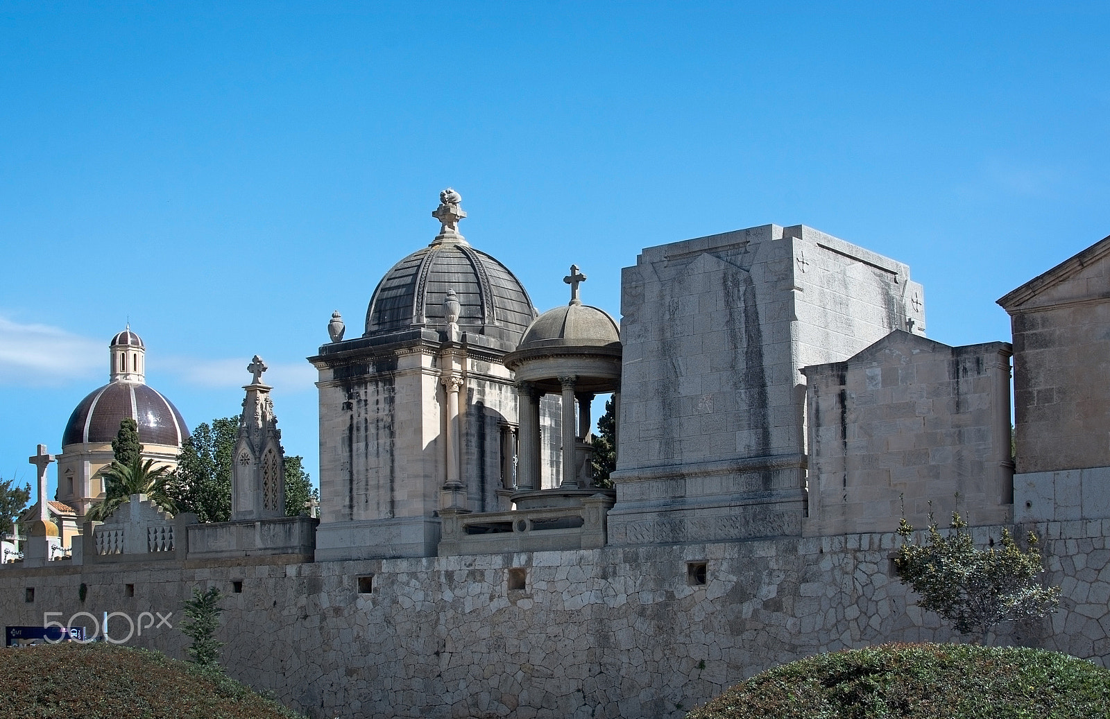 Nikon D7100 sample photo. Tanatori son valenti palma cemetery photography