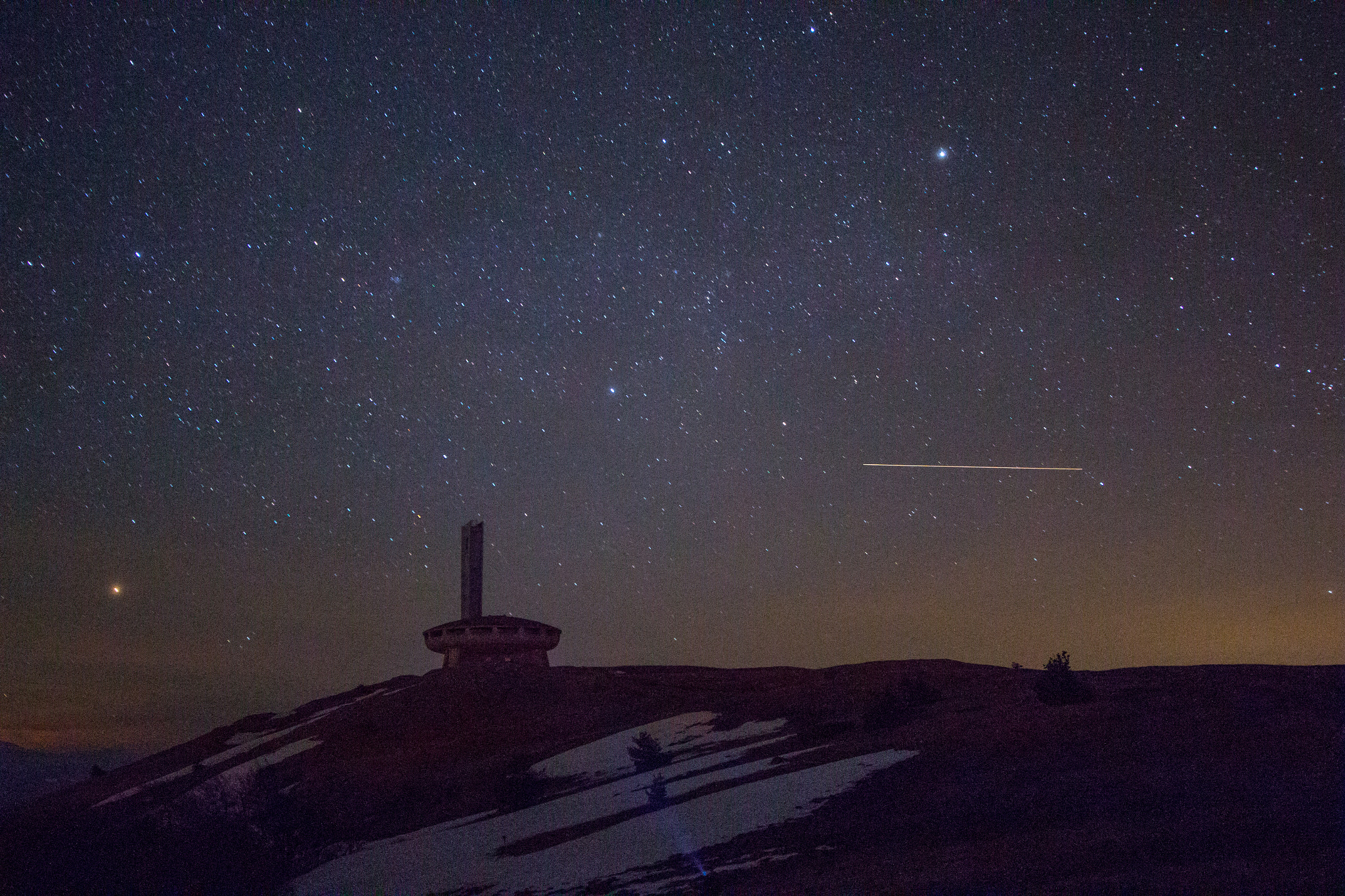 Canon EF-S 10-22mm F3.5-4.5 USM sample photo. Night at buzludzha photography