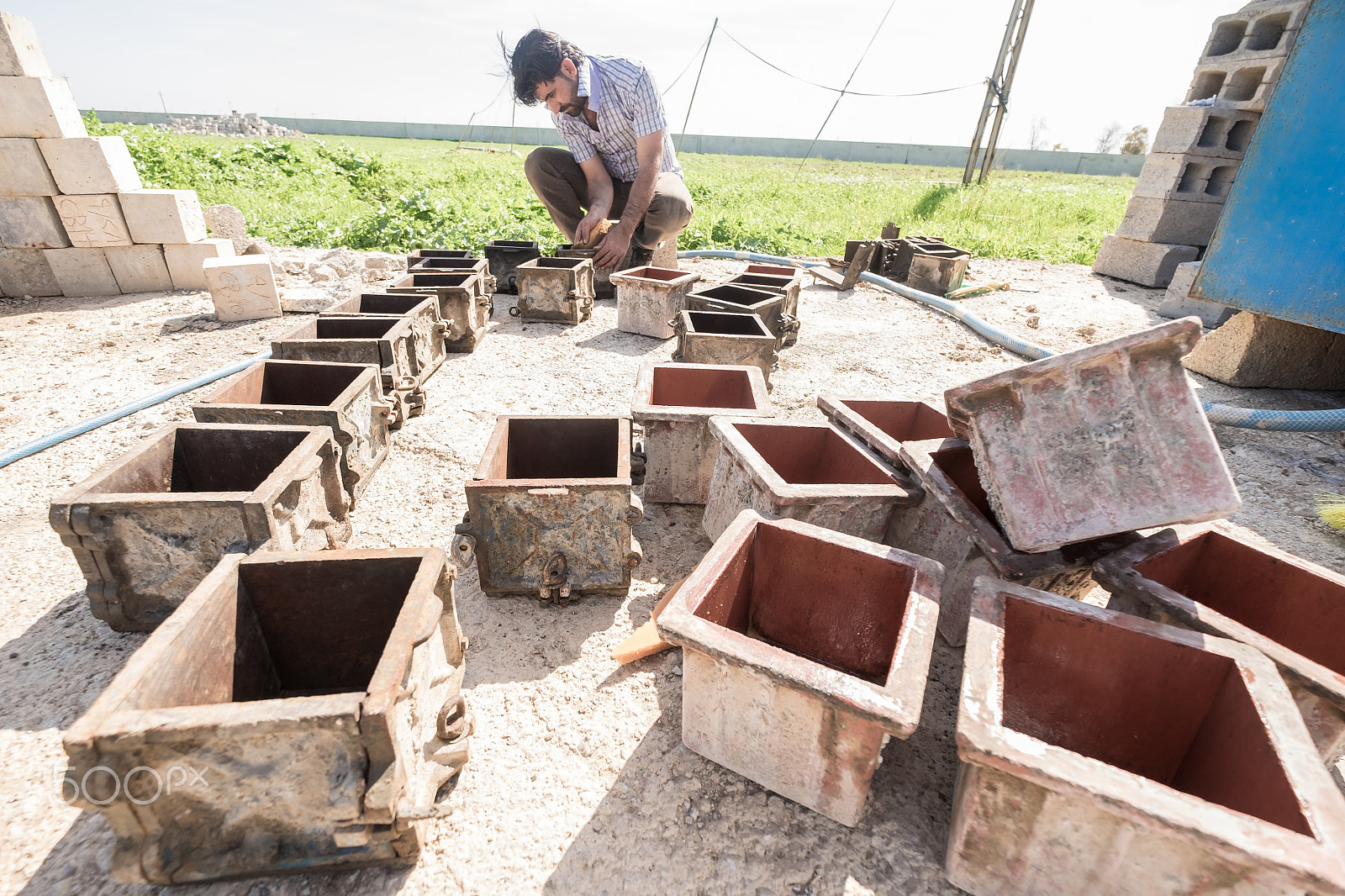 Fujifilm XF 10-24mm F4 R OIS sample photo. Labour in work photography