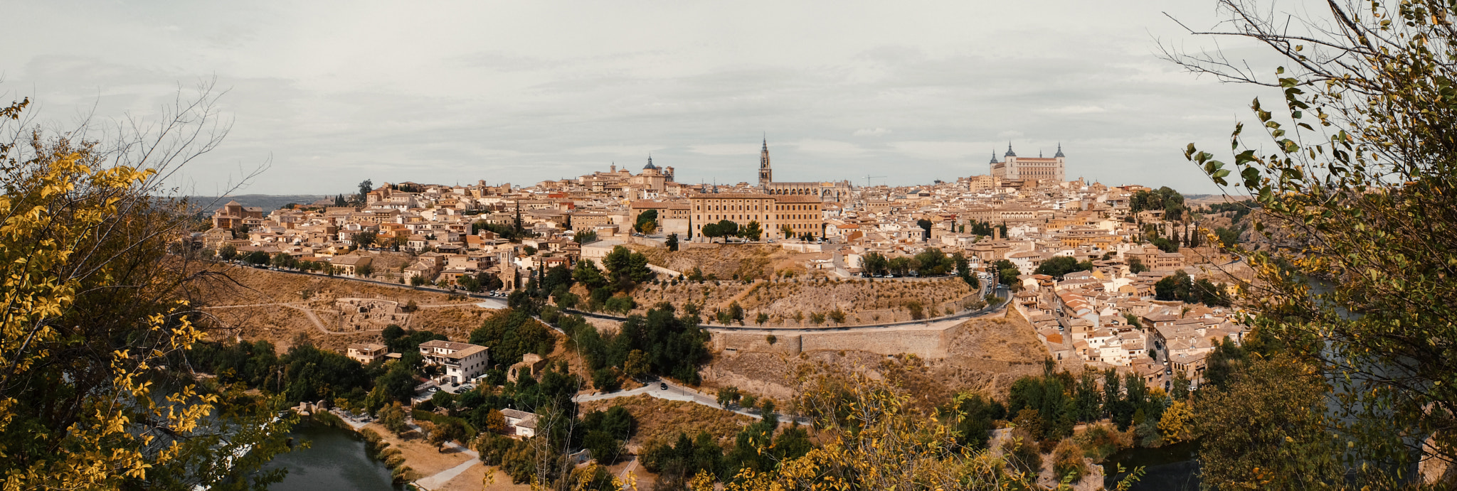 Fujifilm X-T1 + Fujifilm XF 16-55mm F2.8 R LM WR sample photo. Panorama of toledo, spain photography