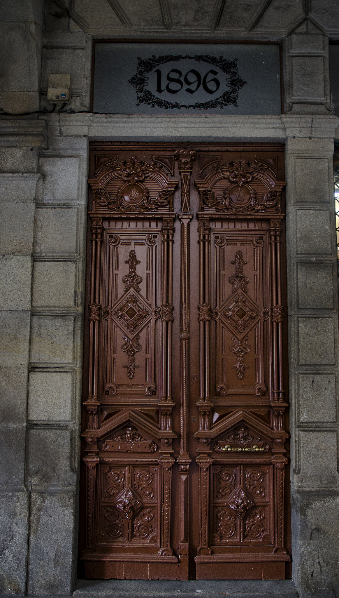 Sigma 17-70mm F2.8-4 DC Macro OS HSM | C sample photo. Soportales photography