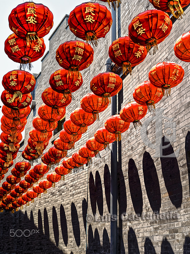 Pentax 645D sample photo. Red lantern festival. beijing. china photography