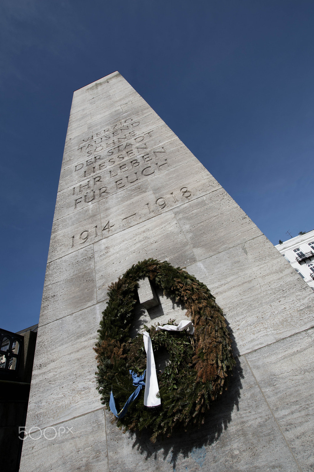 Nikon D5500 + Sigma 10-20mm F3.5 EX DC HSM sample photo. Hamburg denkmal photography