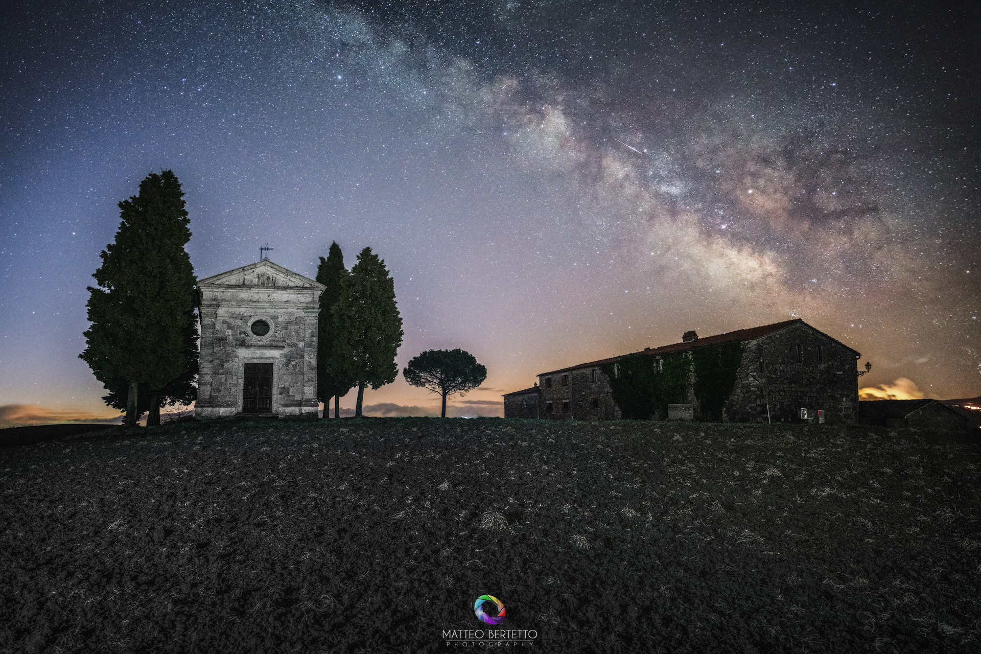 Sony a7R II + ZEISS Batis 18mm F2.8 sample photo. Cappella della madonna di vitaleta - val d'orcia photography